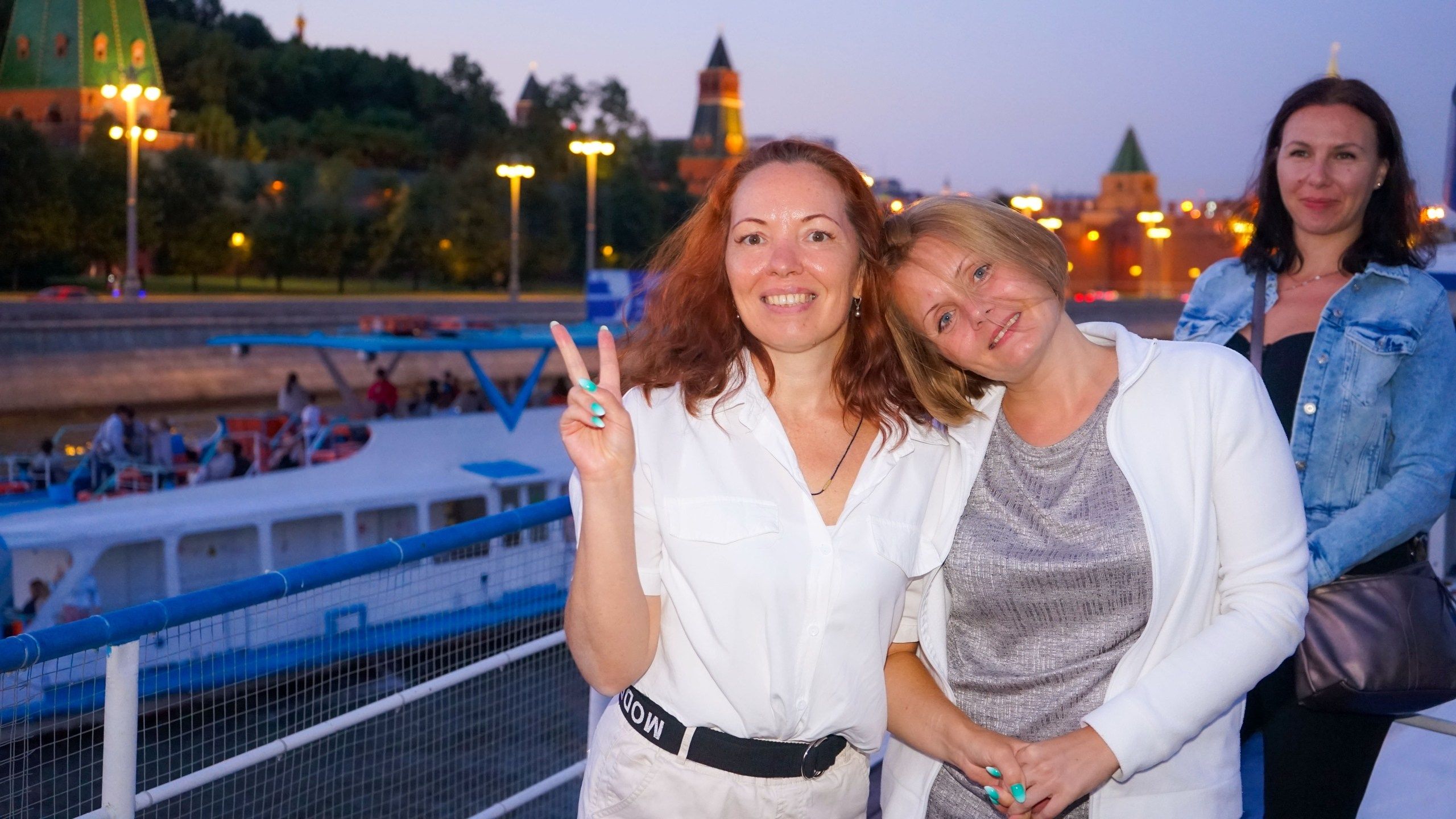 Танцы на воде | 24.07.21. Галерея Фантим