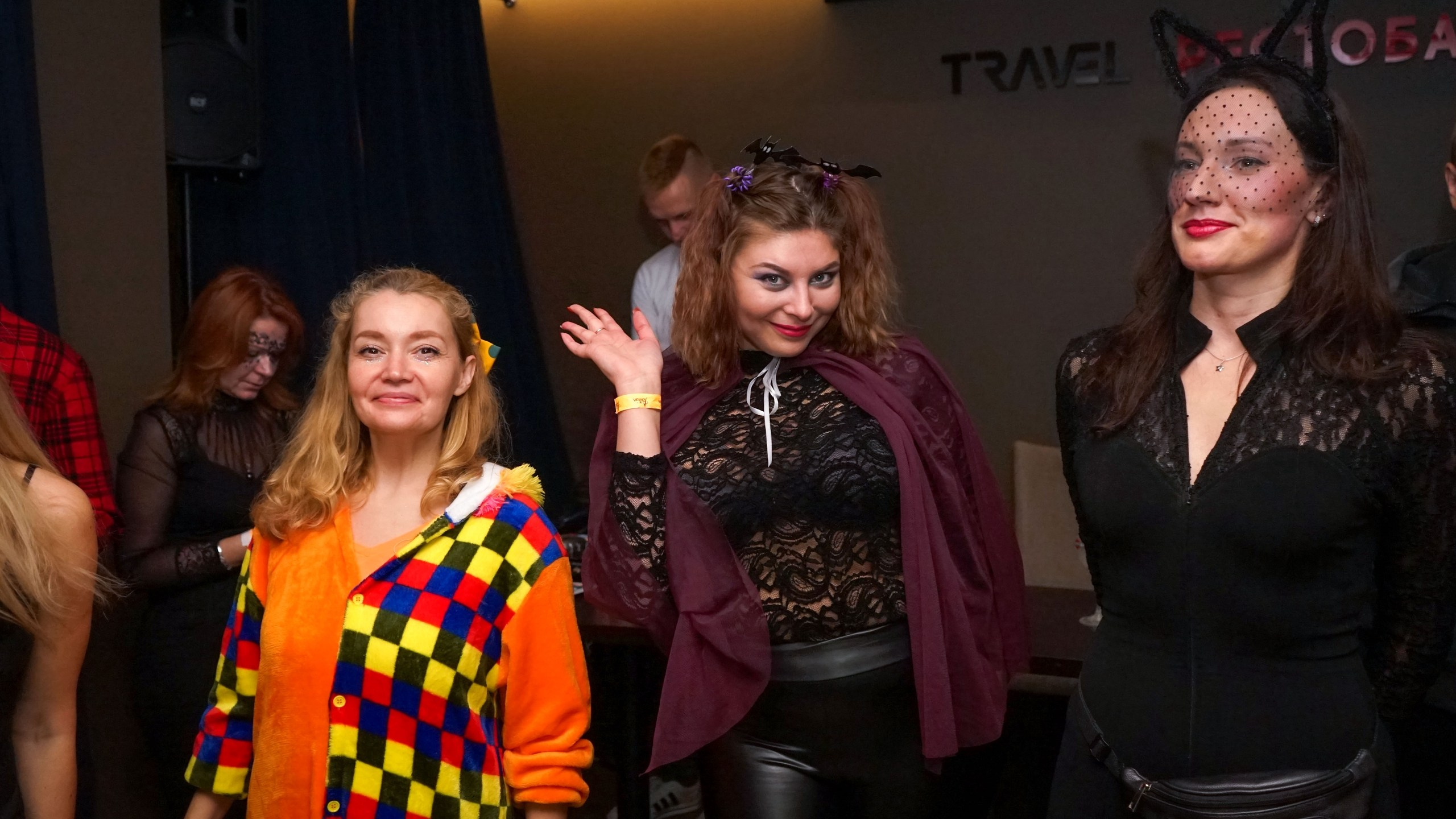 Фандец. Хеллоуиновская клубная вечеринка | 13.11.21. Галерея Фантим