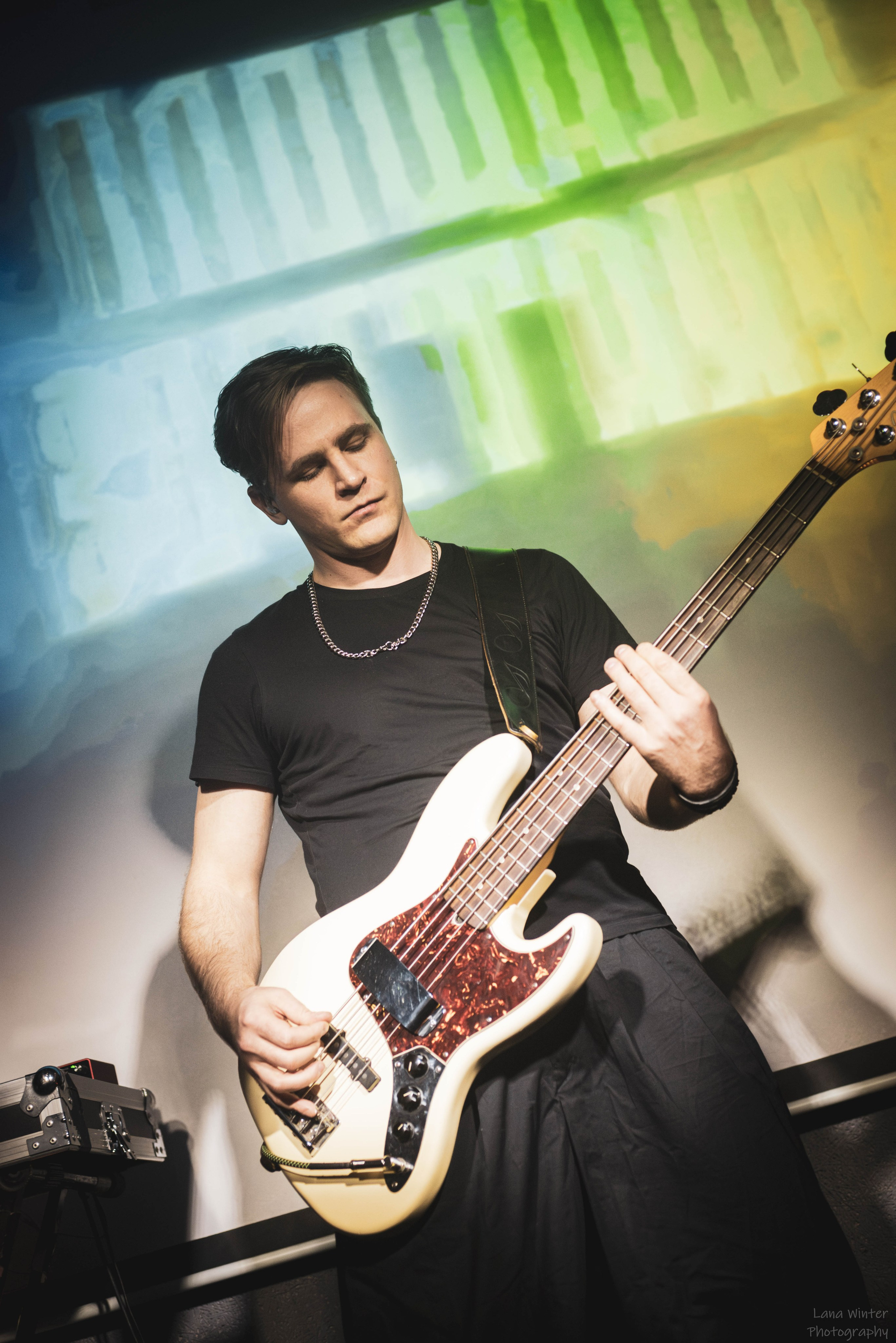 Площадь Восстания (8 марта 2025 года, Москва, клуб Техника Безопасности). Фотограф Светлана Блинова, Москва и Московская область