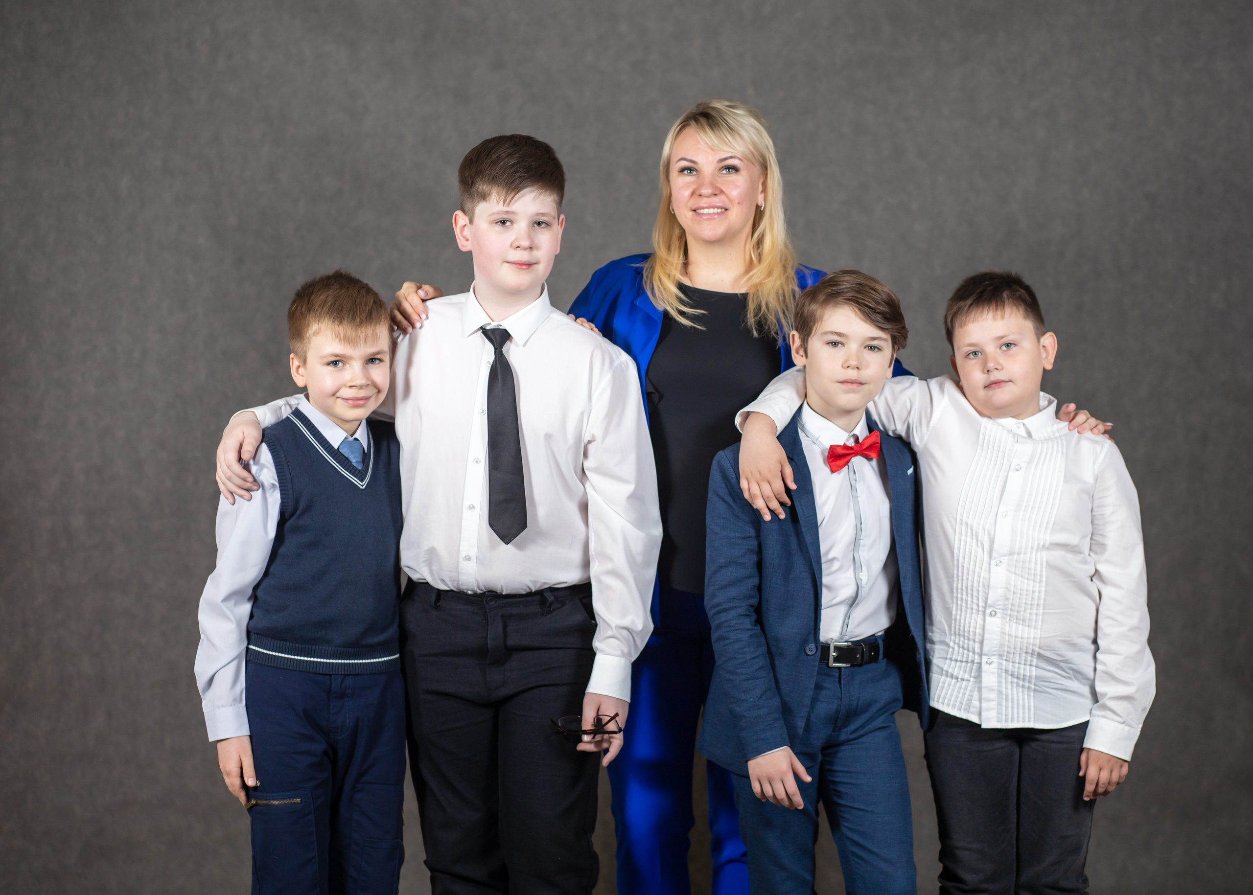 Фотосъёмка для альбомов начальная школа 1- 4 класс. Профессиональная фото и видеосъемка. Москва