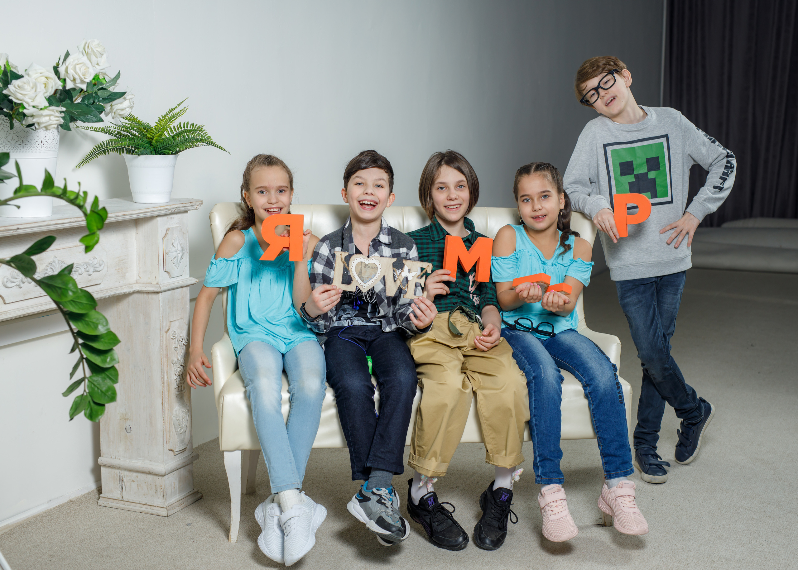 Фотосъёмка для альбомов начальная школа 1- 4 класс. Профессиональная фото и видеосъемка. Москва