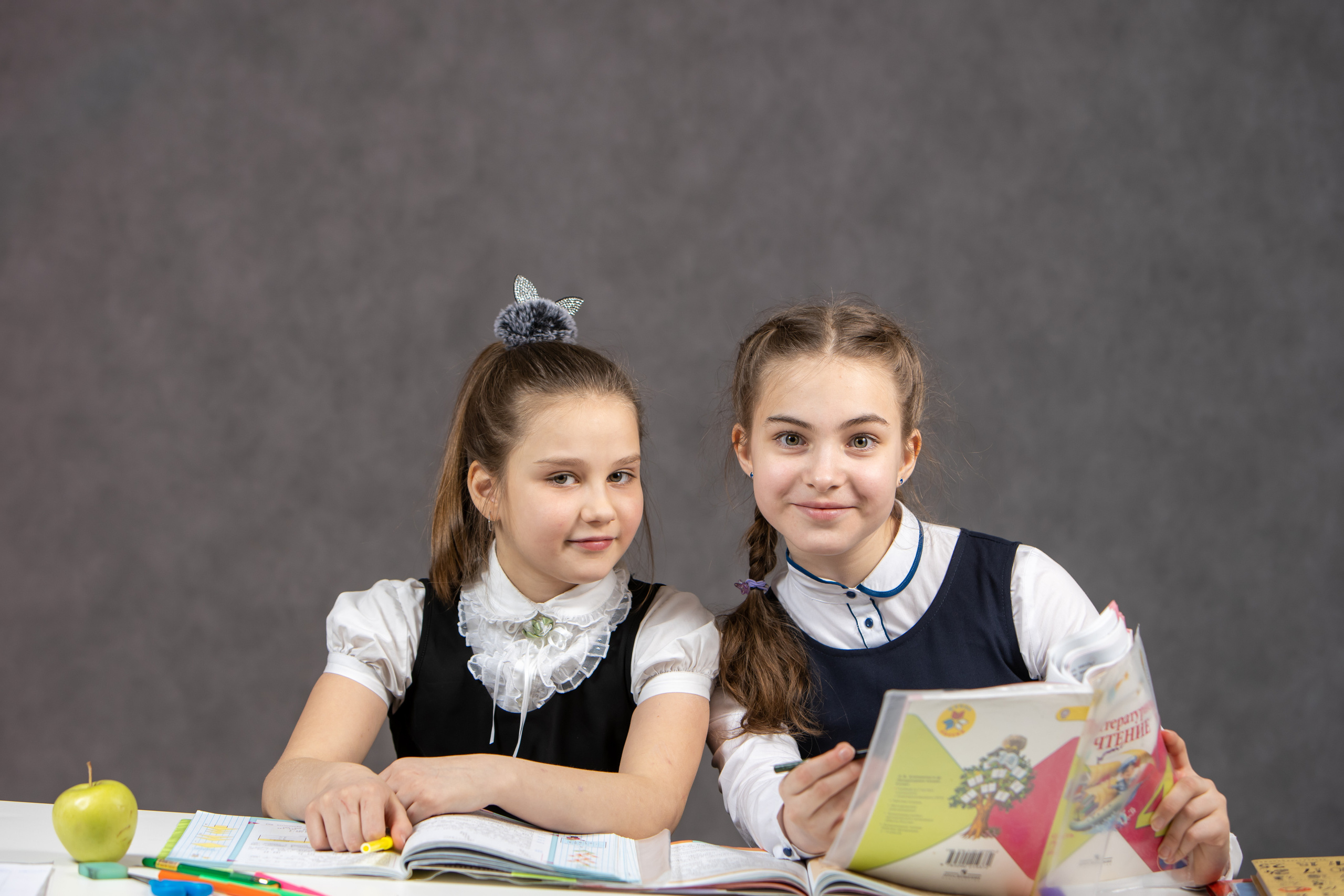 Фотосъёмка для альбомов начальная школа 1- 4 класс. Профессиональная фото и видеосъемка. Москва