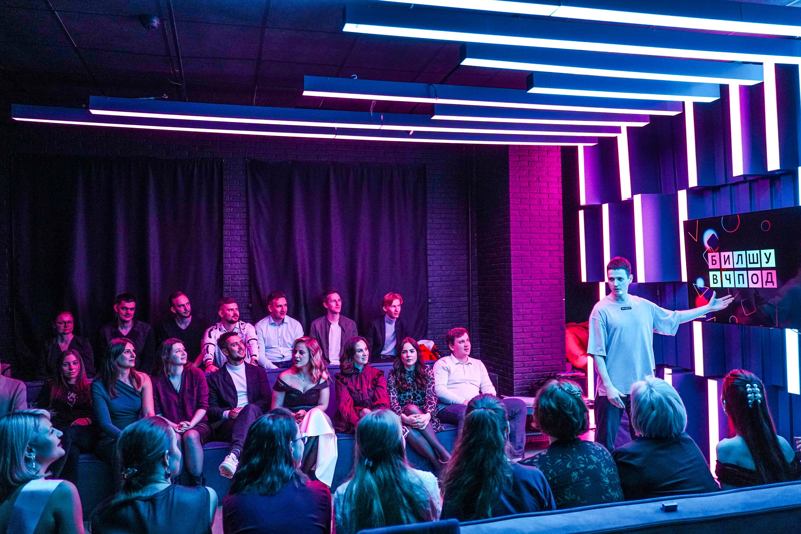 ДВА ДИВАНА ШОУ (ВЗРОСЛОЕ). Портфолио