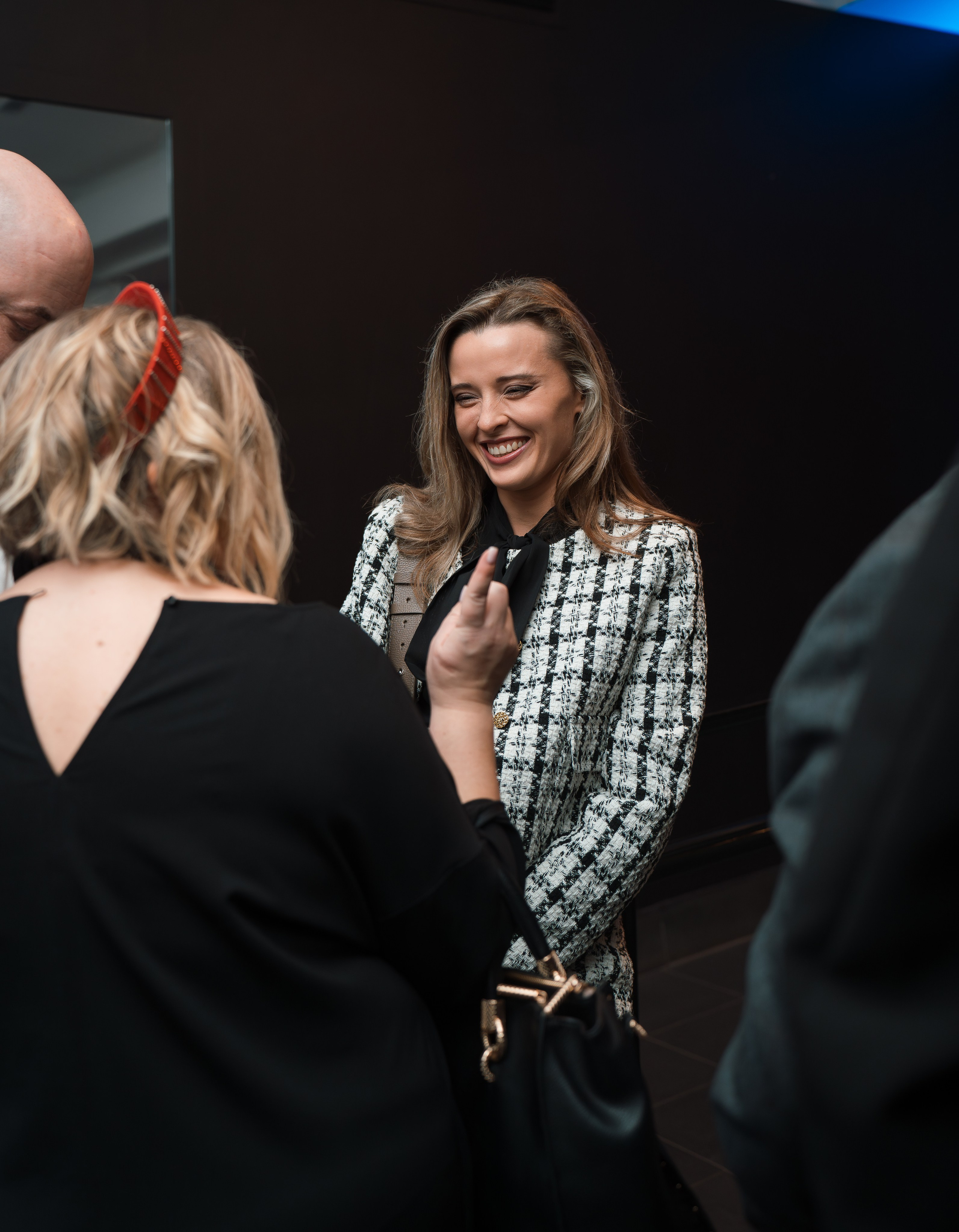 Репортажная съемка в Москве награждений, светских мероприятий, выпускных. Репортажный фотограф в Москве Вадим Галанин