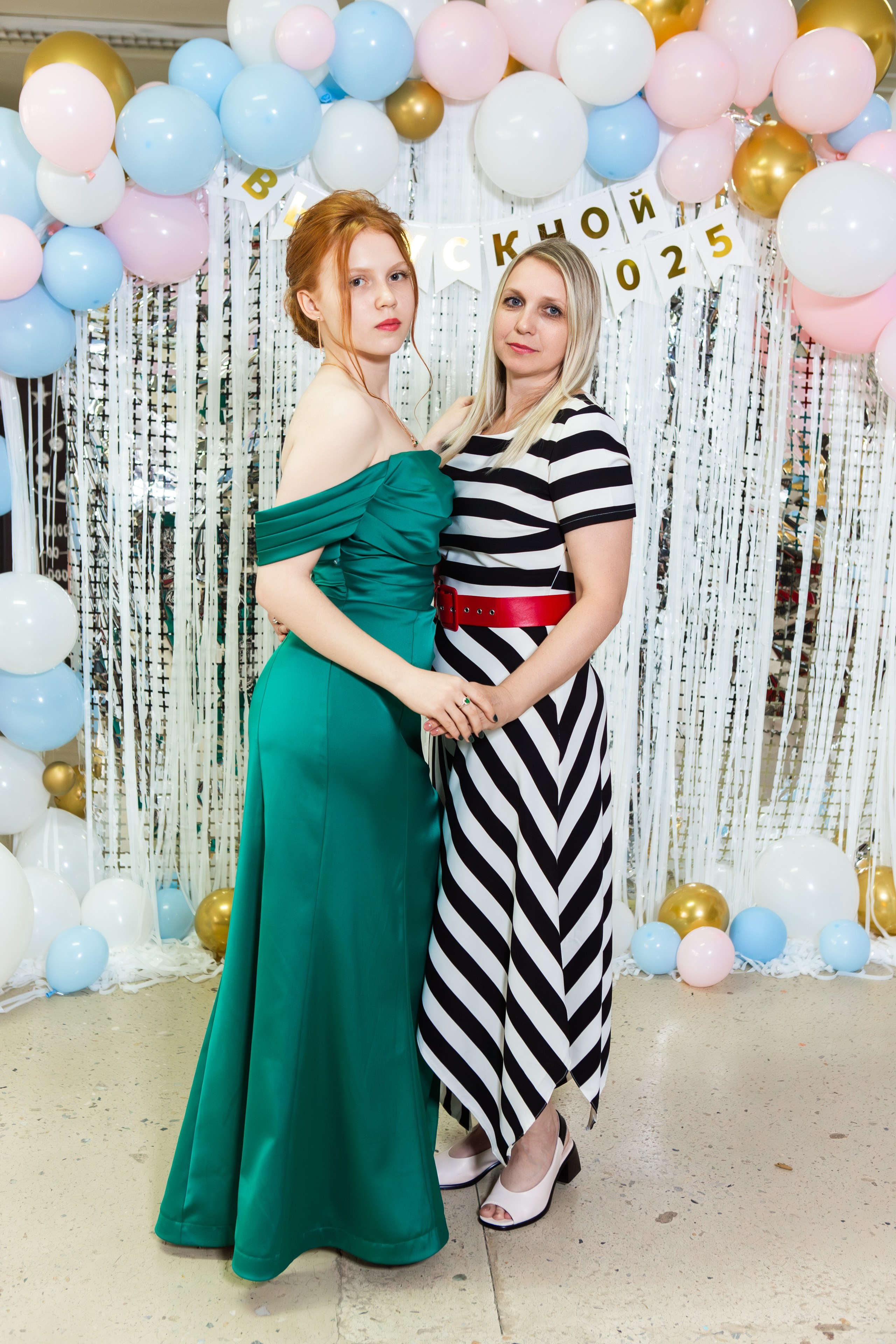 ФОТОСЕССИЯ С РОДИТЕЛЯМИ ВЫПУСКНОЙ 2025 9 ШКОЛА Г.МЦЕНСК. Профессиональный фотограф в Мценске и Орловской области