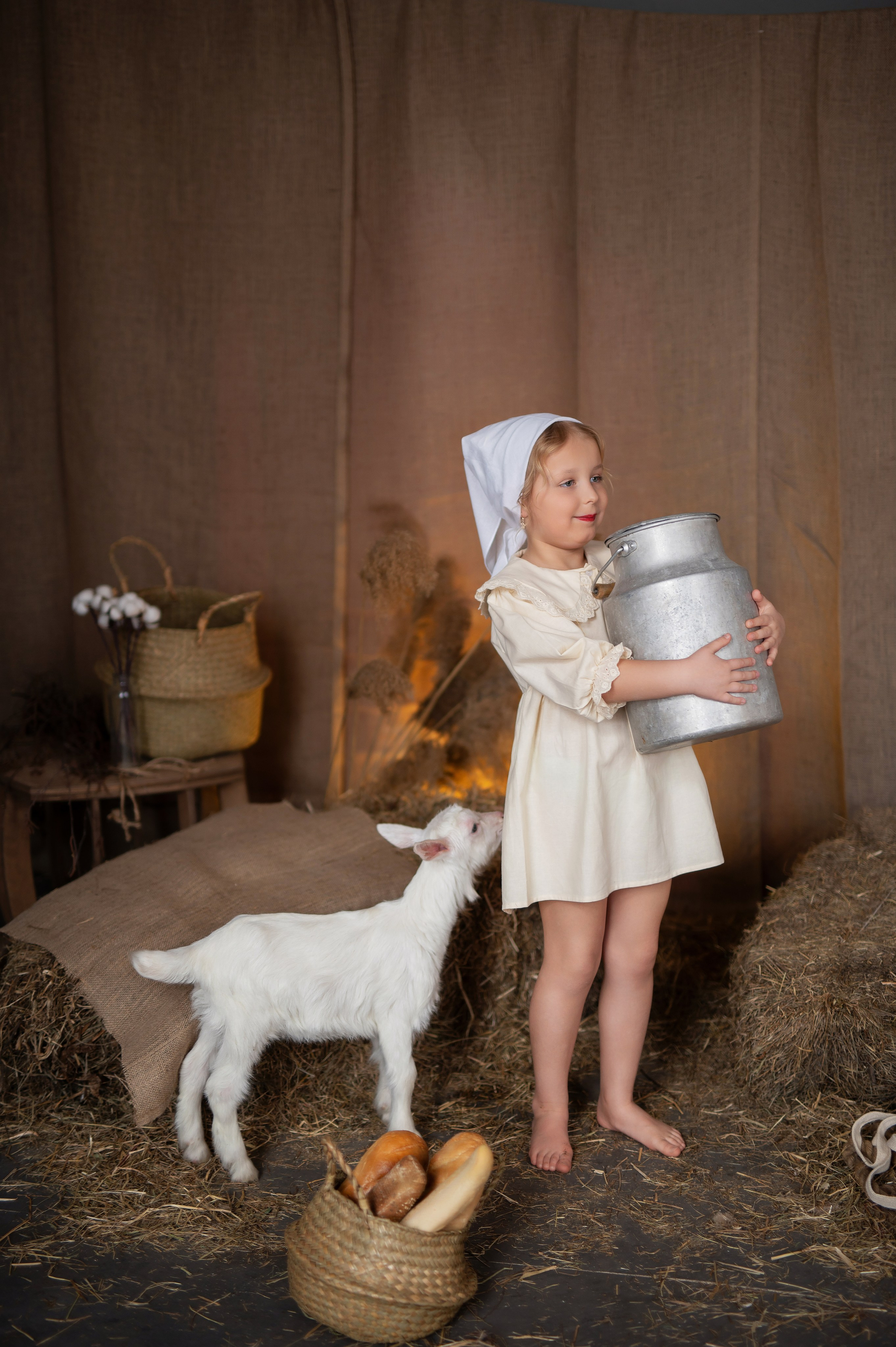 Когда в кадре больше искренности, чем позирования: история одной фотосессии с козлёнком. Детский и семейный фотограф Москва Рязань