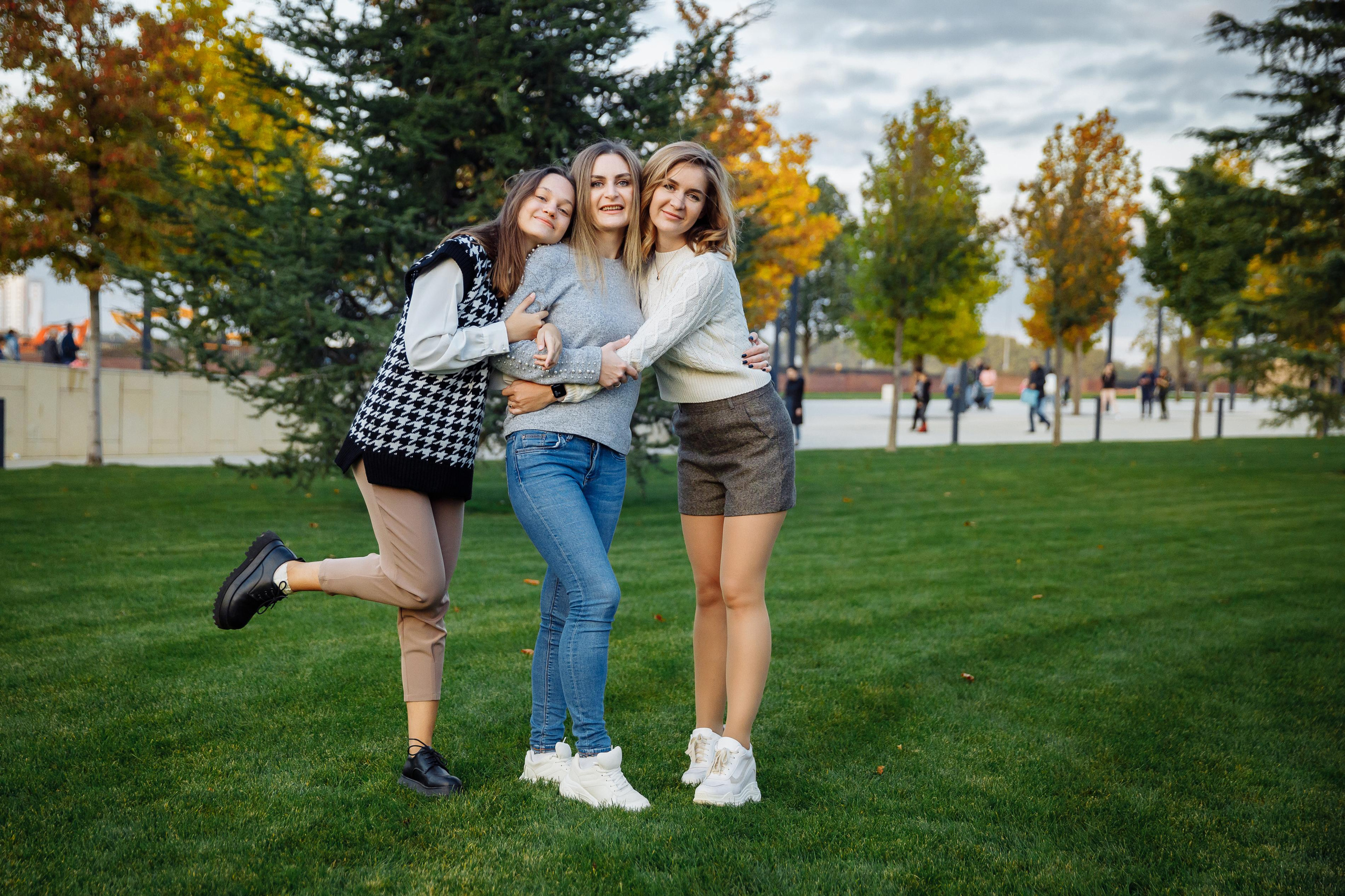 Семейная фотосессия в парке. Свадебный и семейный фотограф Ворожейкин Олег. Фотографирую во Владиво