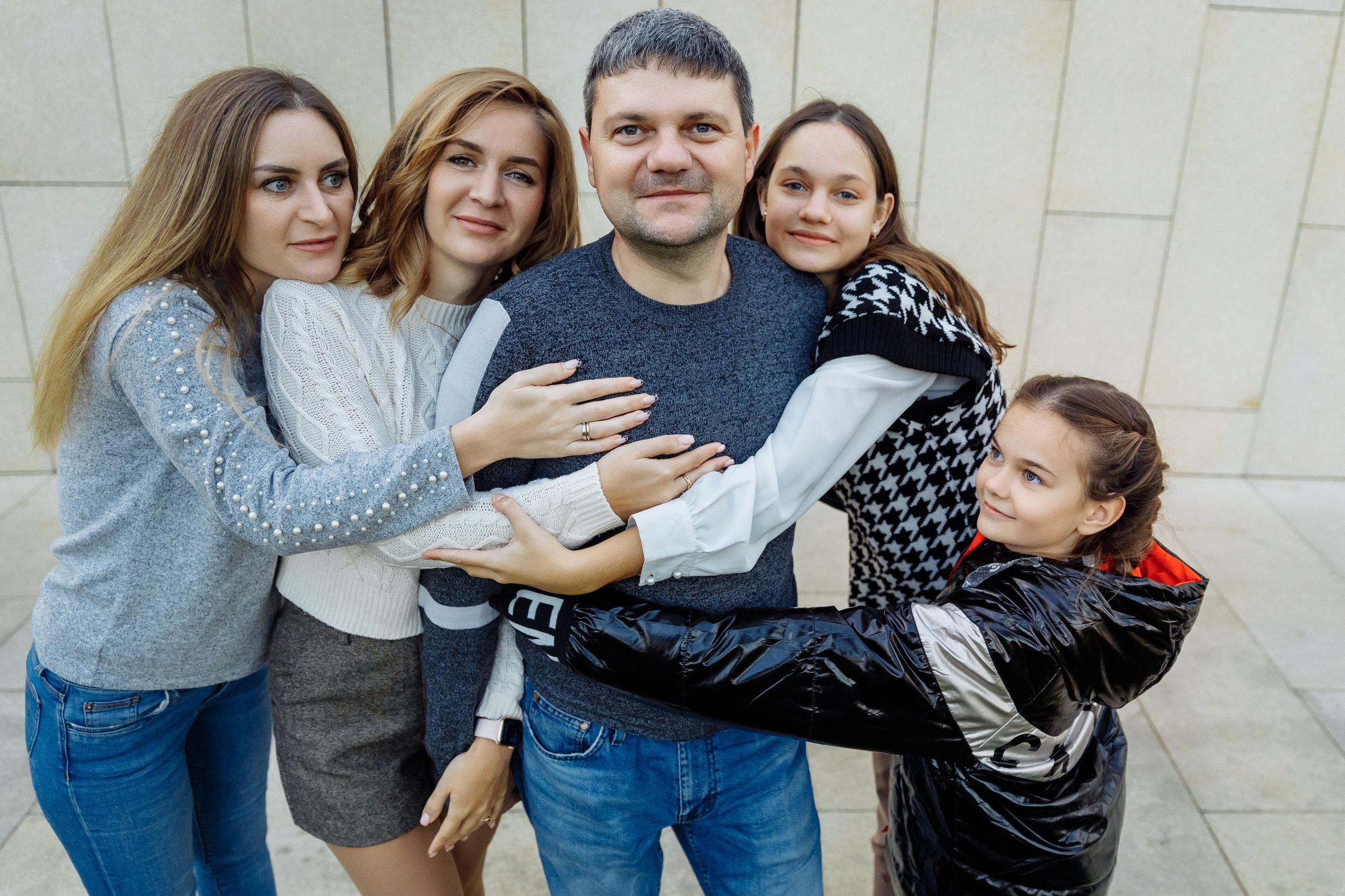 Семейная фотосессия в парке. Свадебный и семейный фотограф Ворожейкин Олег. Фотографирую во Владиво