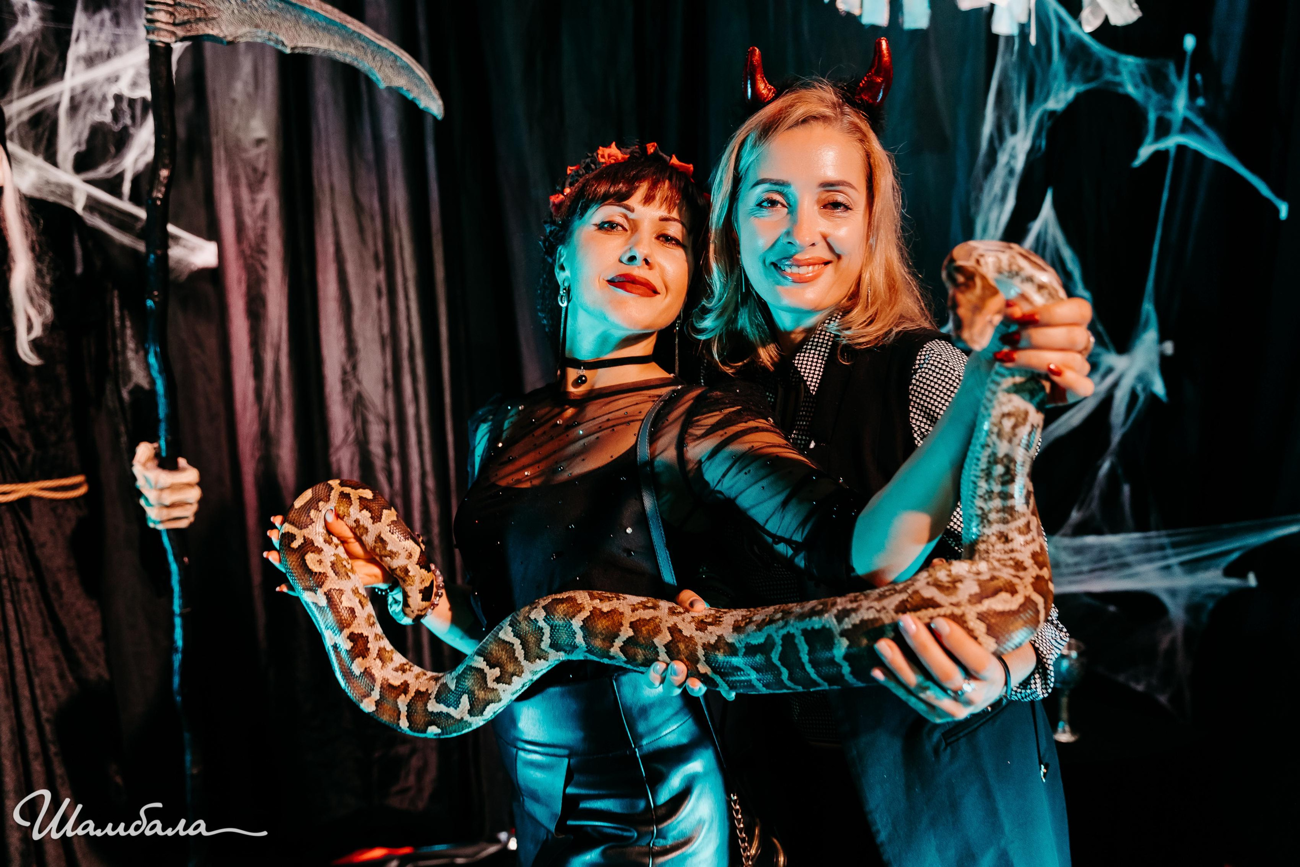 Хэлуин в казино «Шамбала». Свадебный и семейный фотограф Ворожейкин Олег. Фотографирую во Владиво