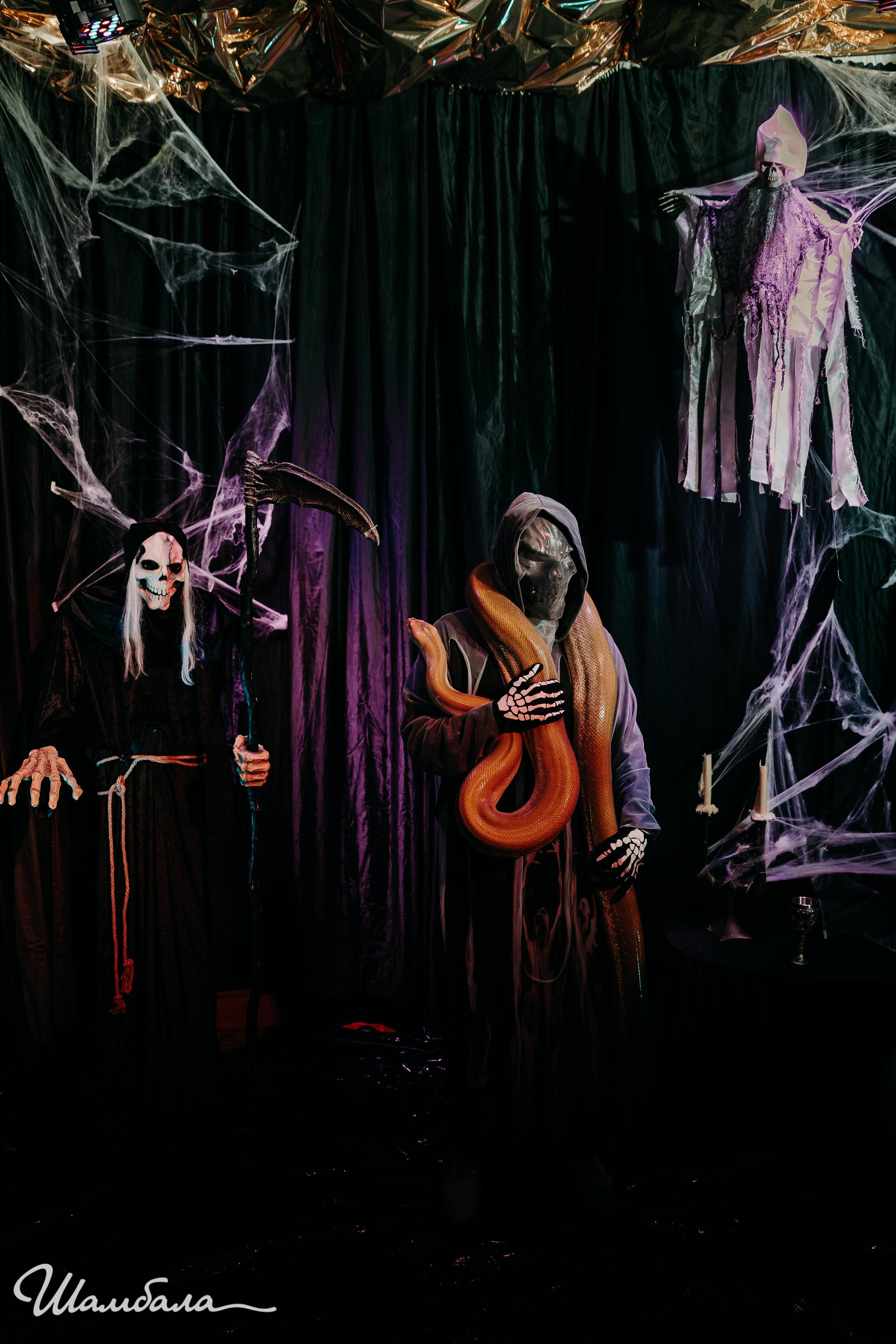 Хэлуин в казино «Шамбала». Свадебный и семейный фотограф Ворожейкин Олег. Фотографирую во Владиво