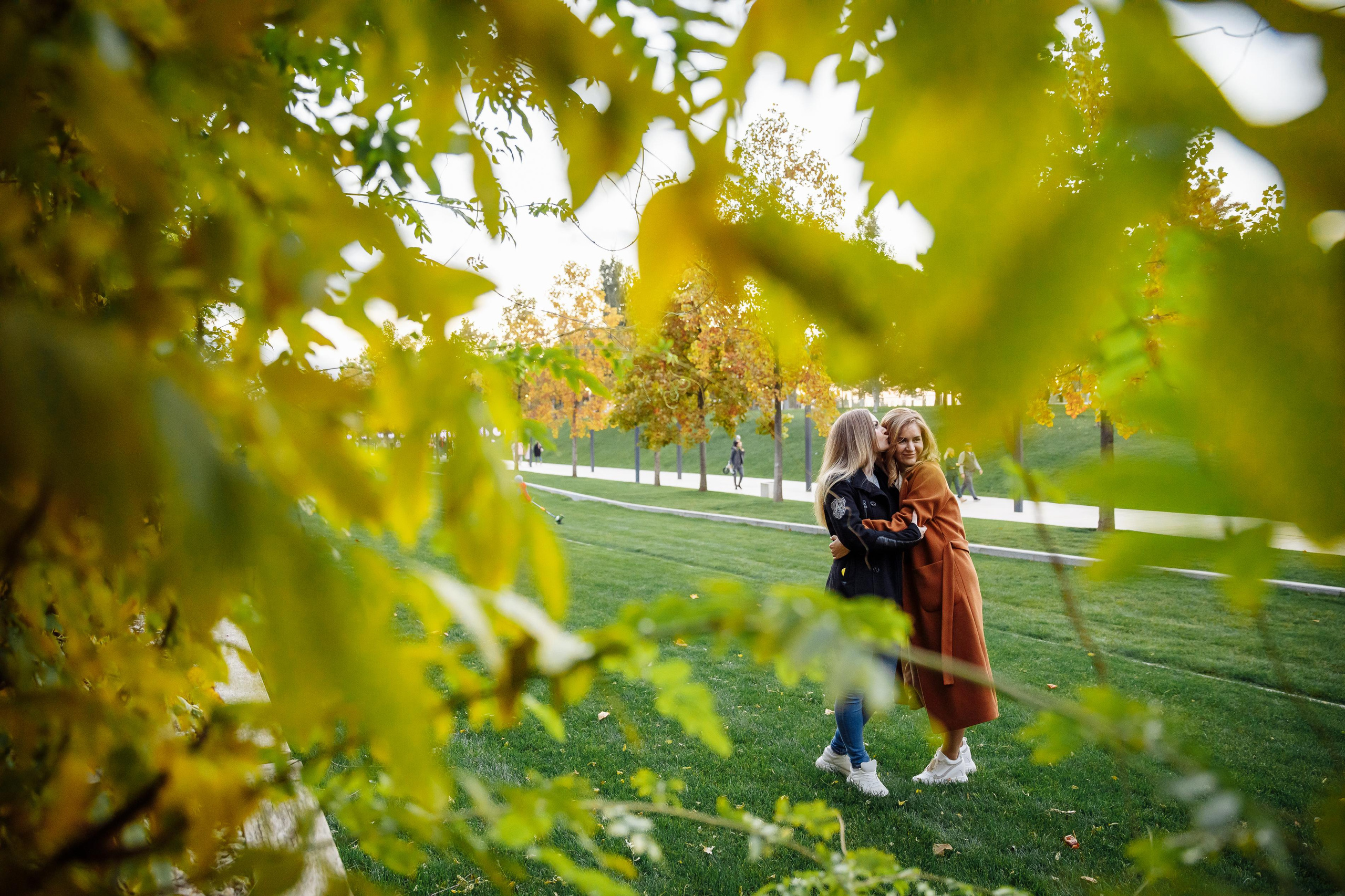 Семейная фотосессия в парке. Свадебный и семейный фотограф Ворожейкин Олег. Фотографирую во Владиво