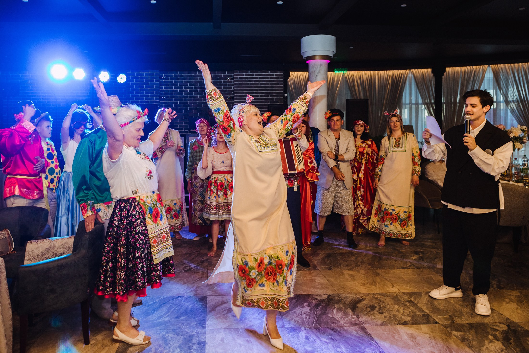 Александр и Ольга. Фотографы в городе Волгограде — Людмила Агеева и Алексей Околелов