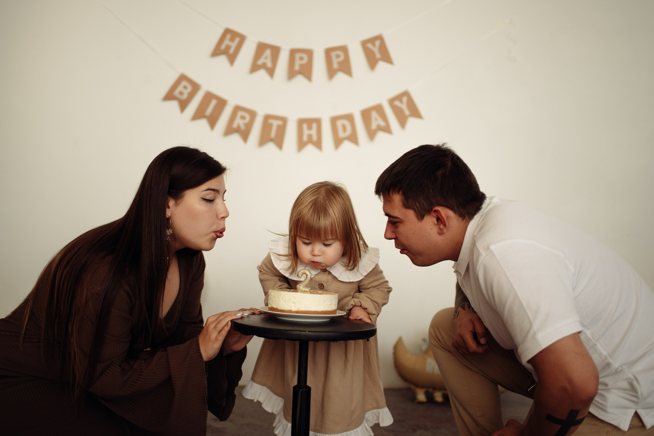 Настя, Паша и маленькая Лиза. Обо мне