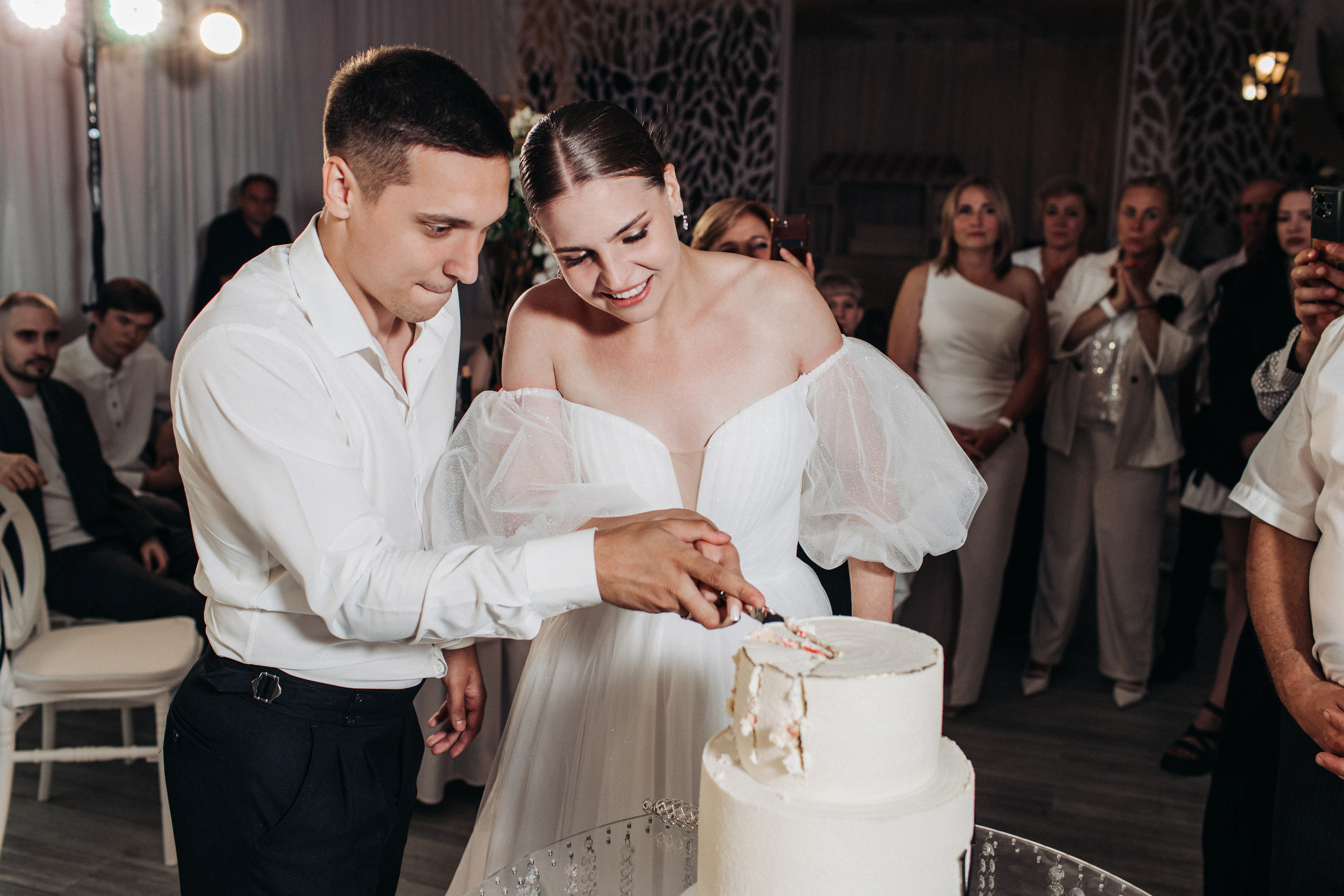 Vlad & Nadya (Saint-Petersburg, Russia). Destination wedding photographer Peter Letu