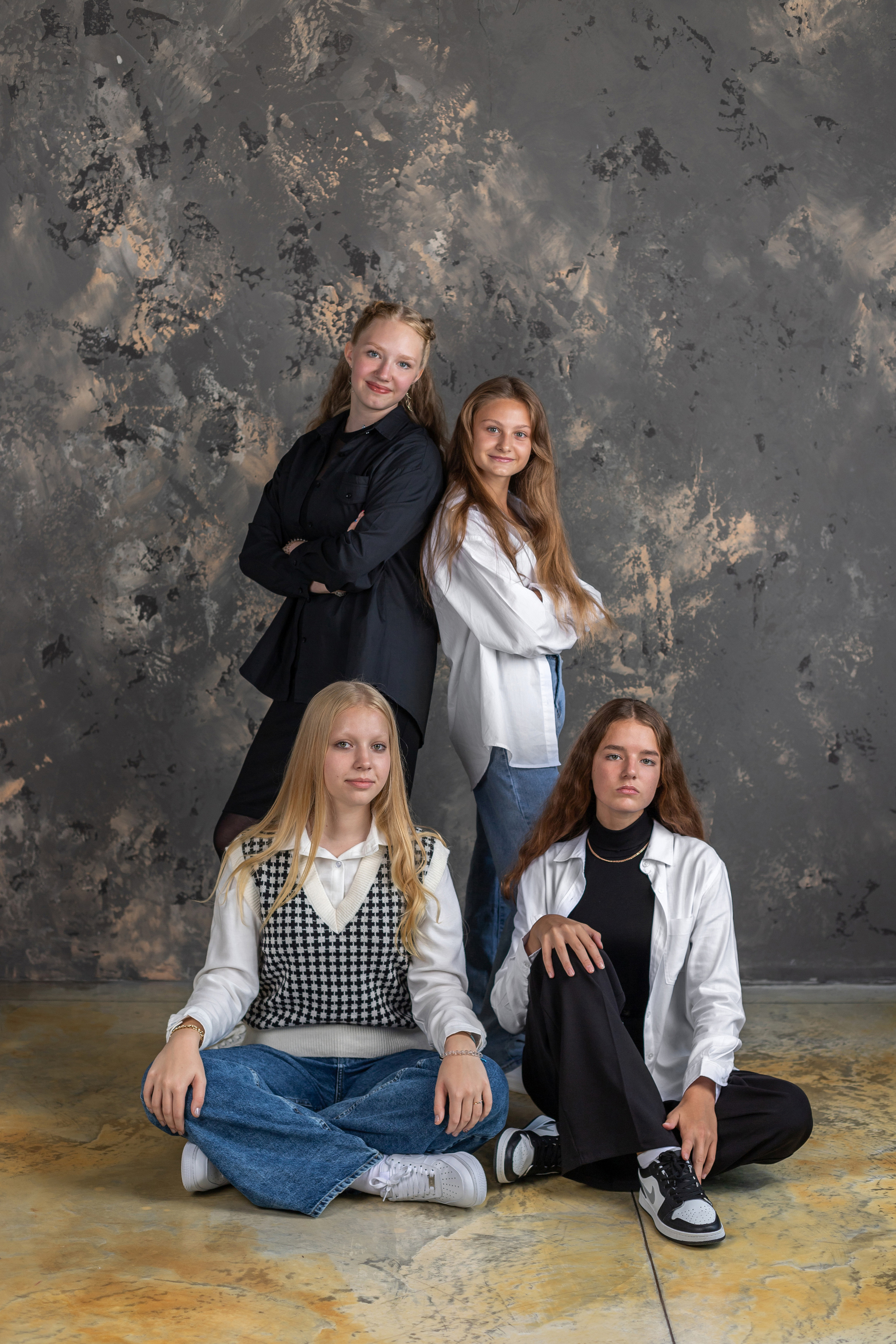 Групповые фото. Блик Лайк. Будь ярким!