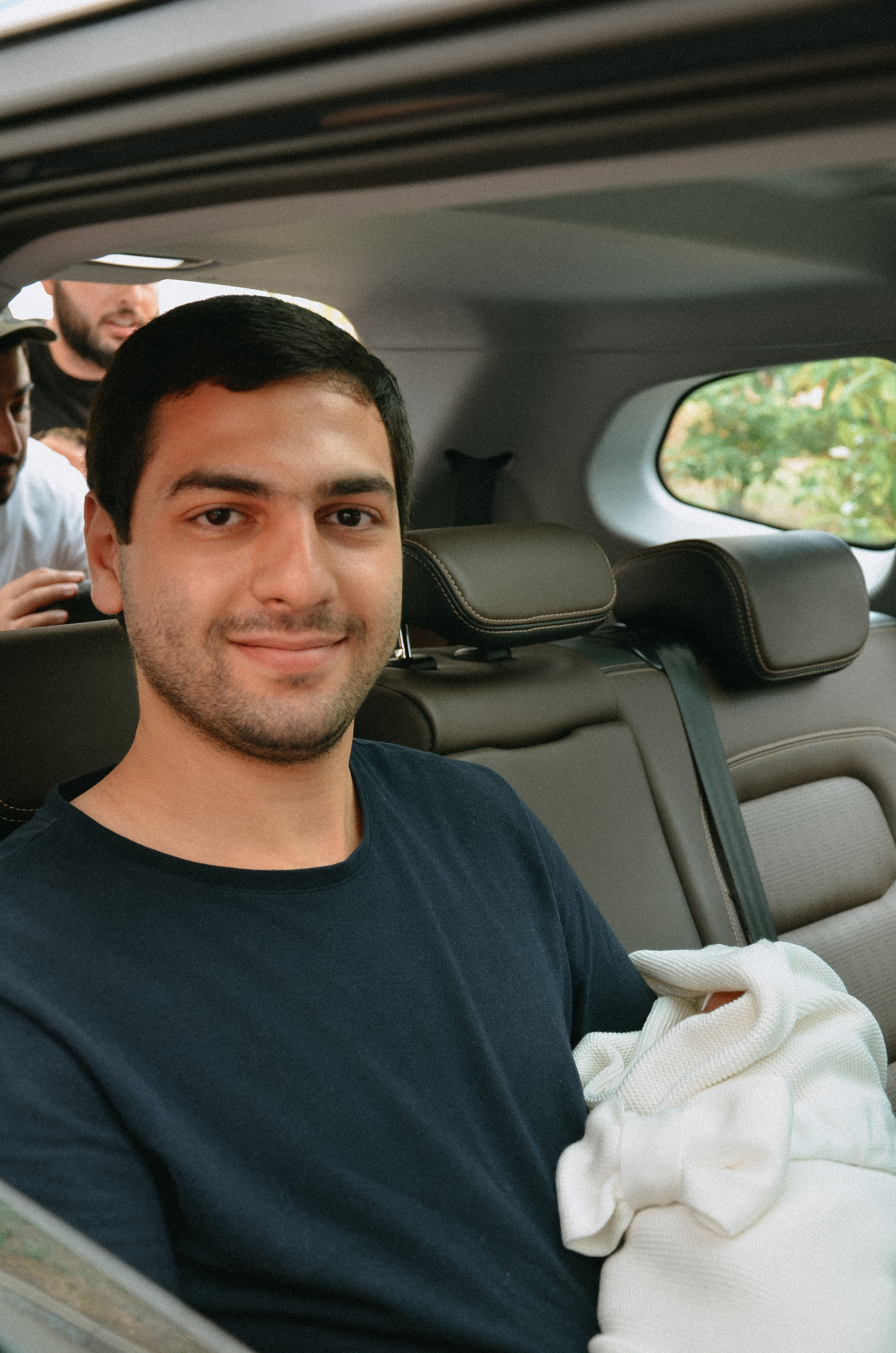 Выписка Леона. ФОТОГРАФ АННА КАЗАРЯН