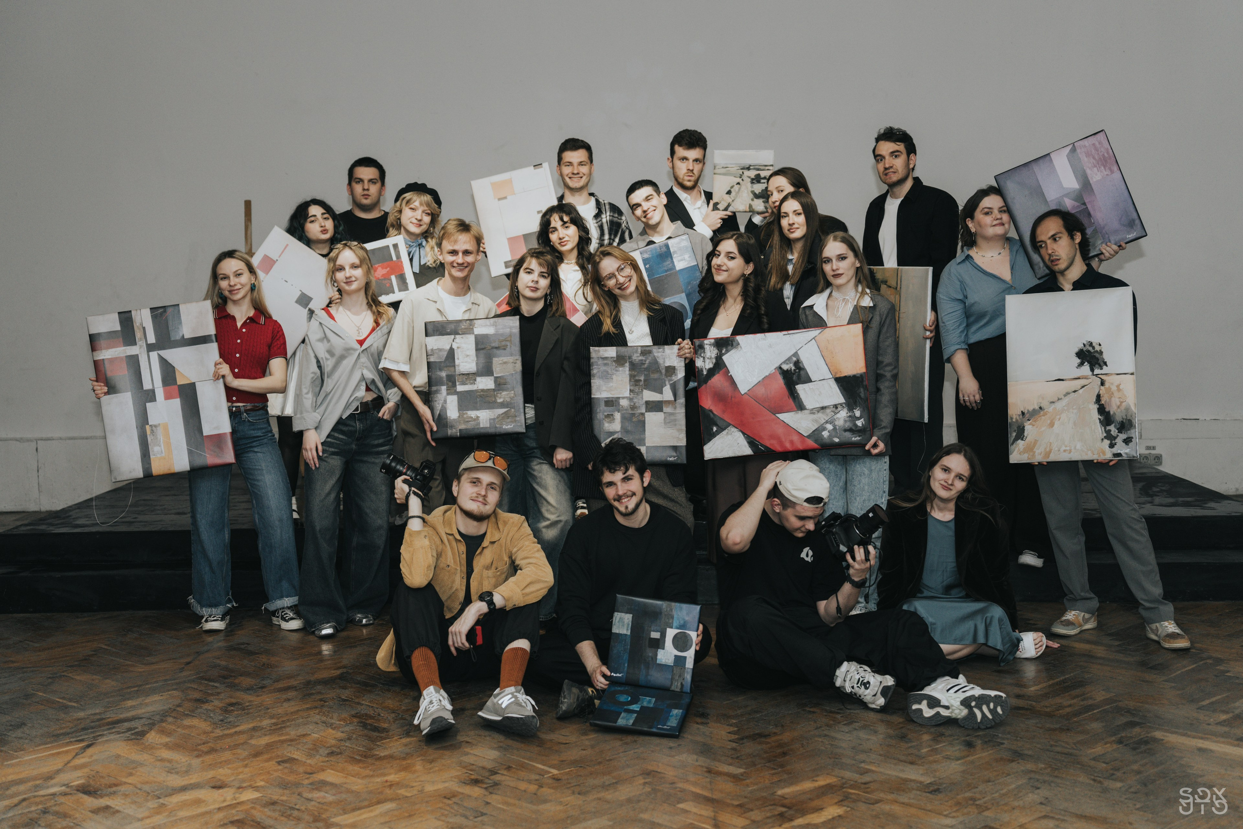 BAKED ROLL x Grad! ent