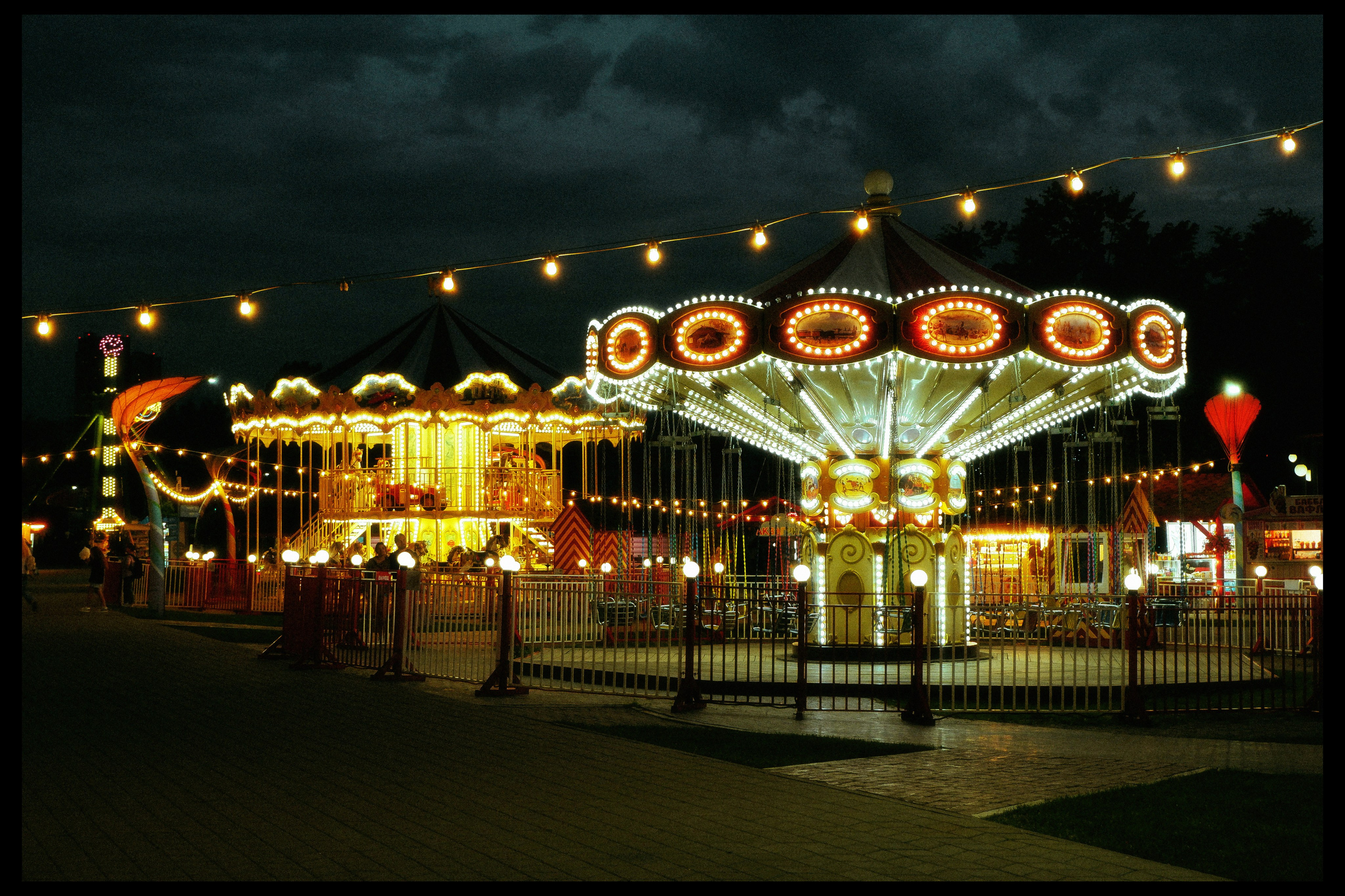 ANNA — PHOTOGRAPHER