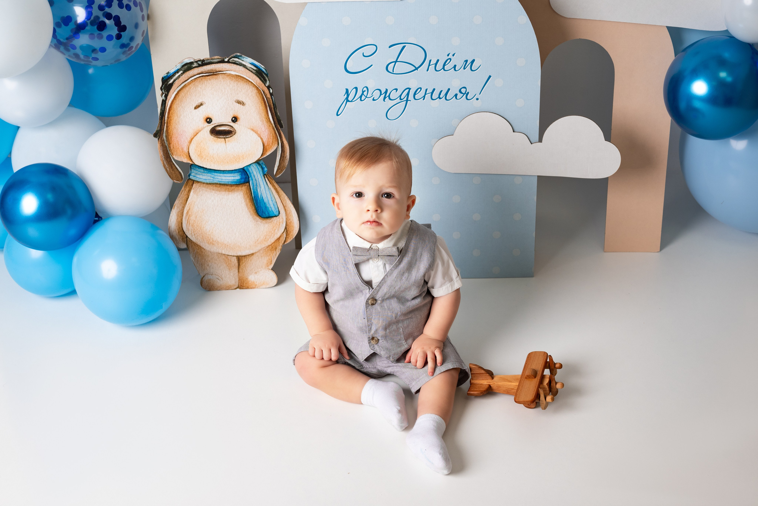 Фотосессия годовасия с купанием. Фотограф новорожденных в Норильске Виктория Шагалиева