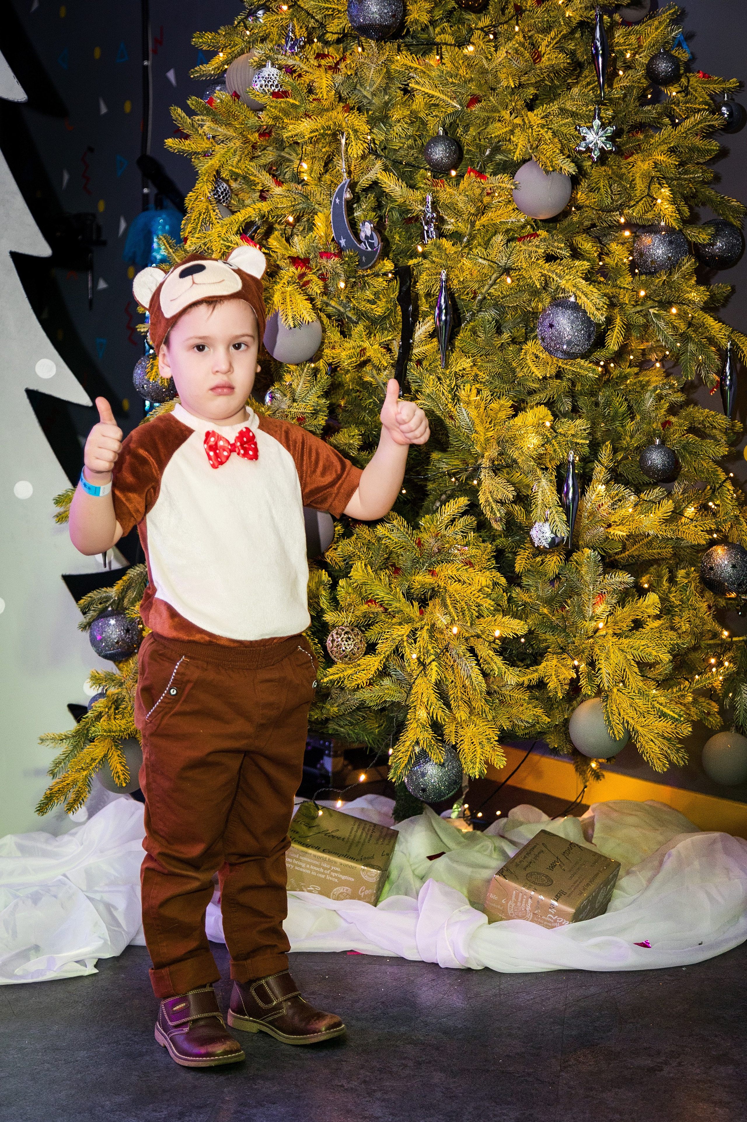 Новогодние утренники. Детский фотограф видеограф в Хабаровске Михаил Орлов