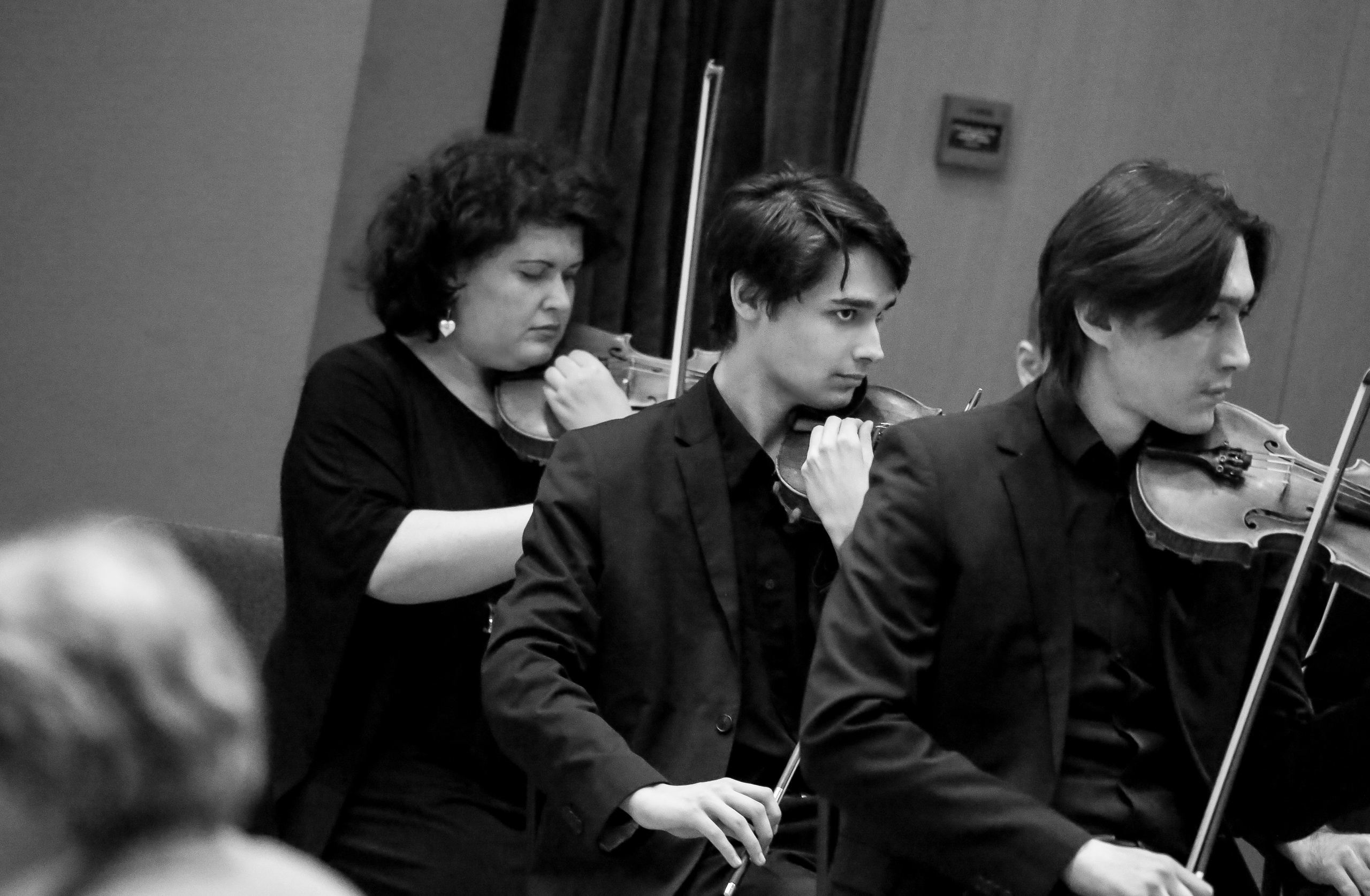 Юбилей Бетховенской школы. Дарья Письменюк / Darya Leitstern — фотограф, музыкант, журналист, путешественник