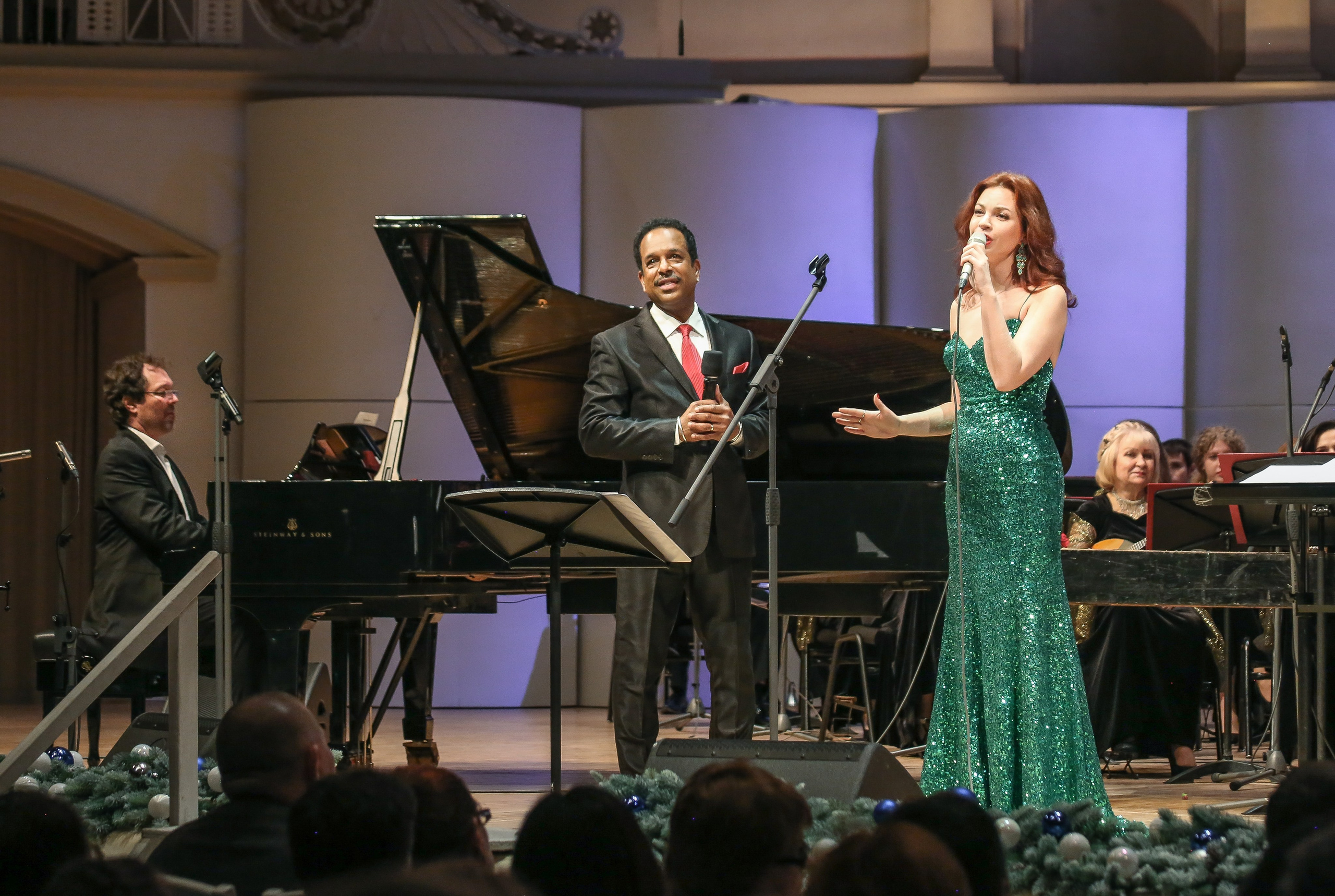 Christmas in Blue. Дарья Письменюк / Darya Leitstern — фотограф, музыкант, журналист, путешественник