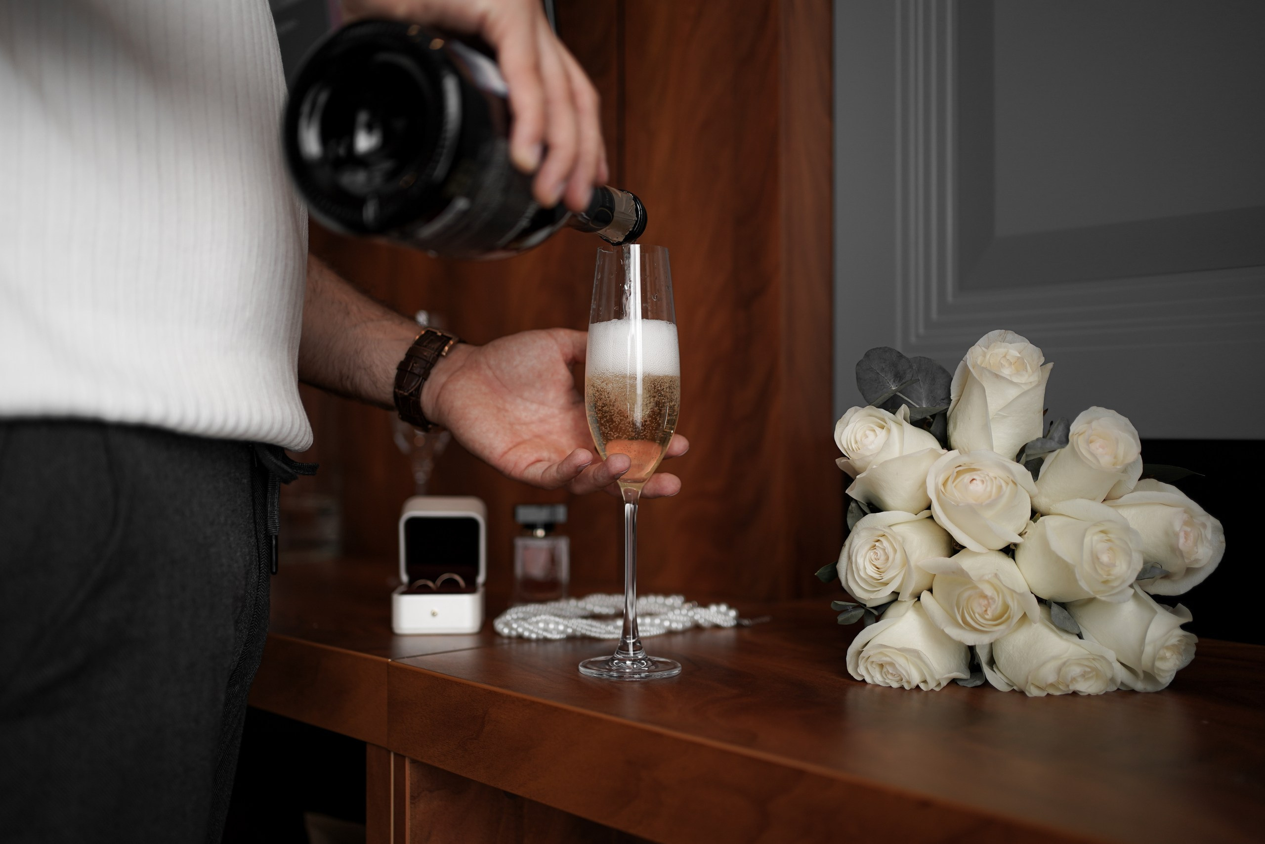 Виктория и Тарон в отеле Арка. Свадебный фотограф Ростов-на-Дону. Свадебный фотограф в Ростове-на-Дону. Таинство Крещения и Венчания, семейные фотосессии. Алёна Чёботова