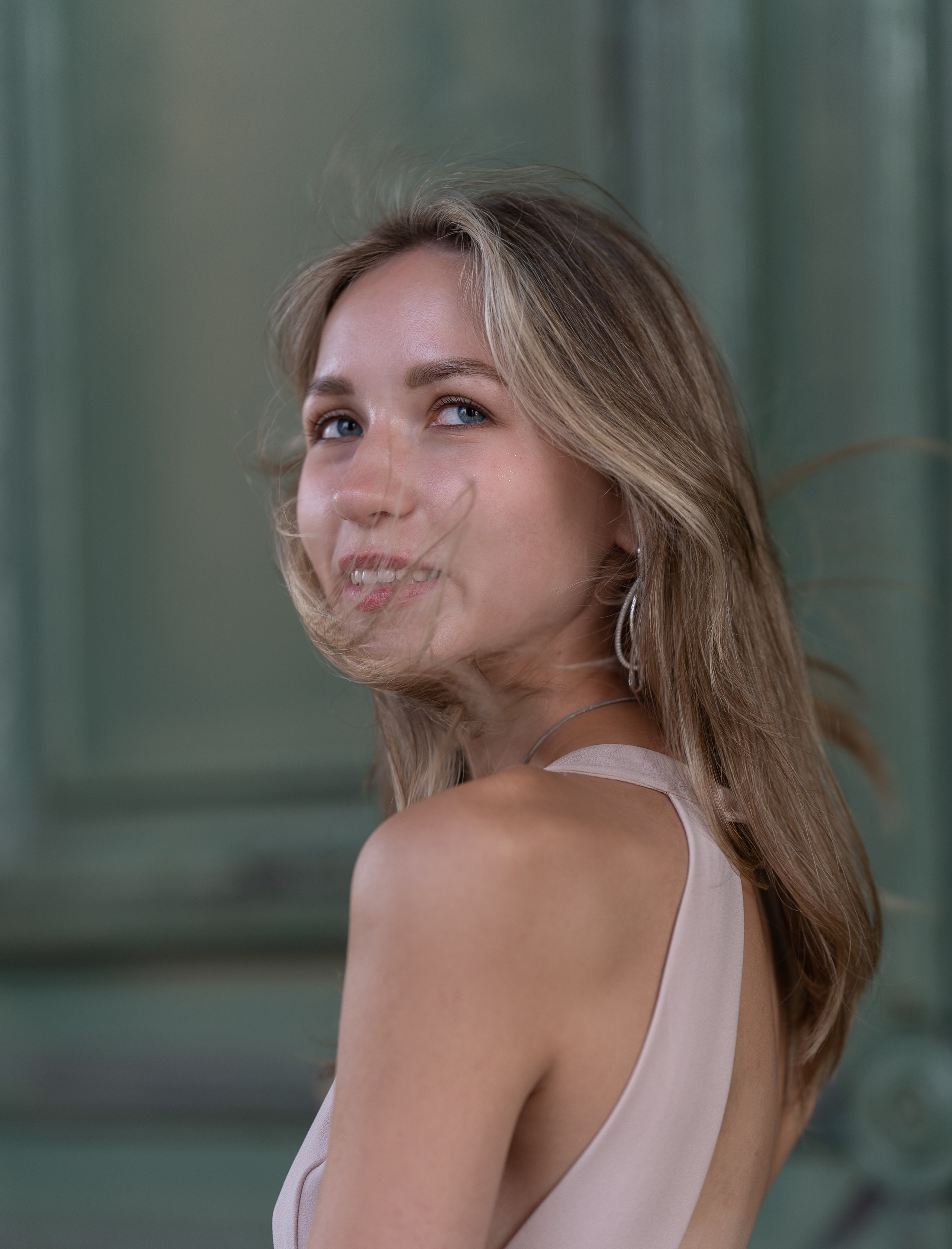 Прогулка по городу. Портрет. Санкт-Петербург, лето 2024. Главная