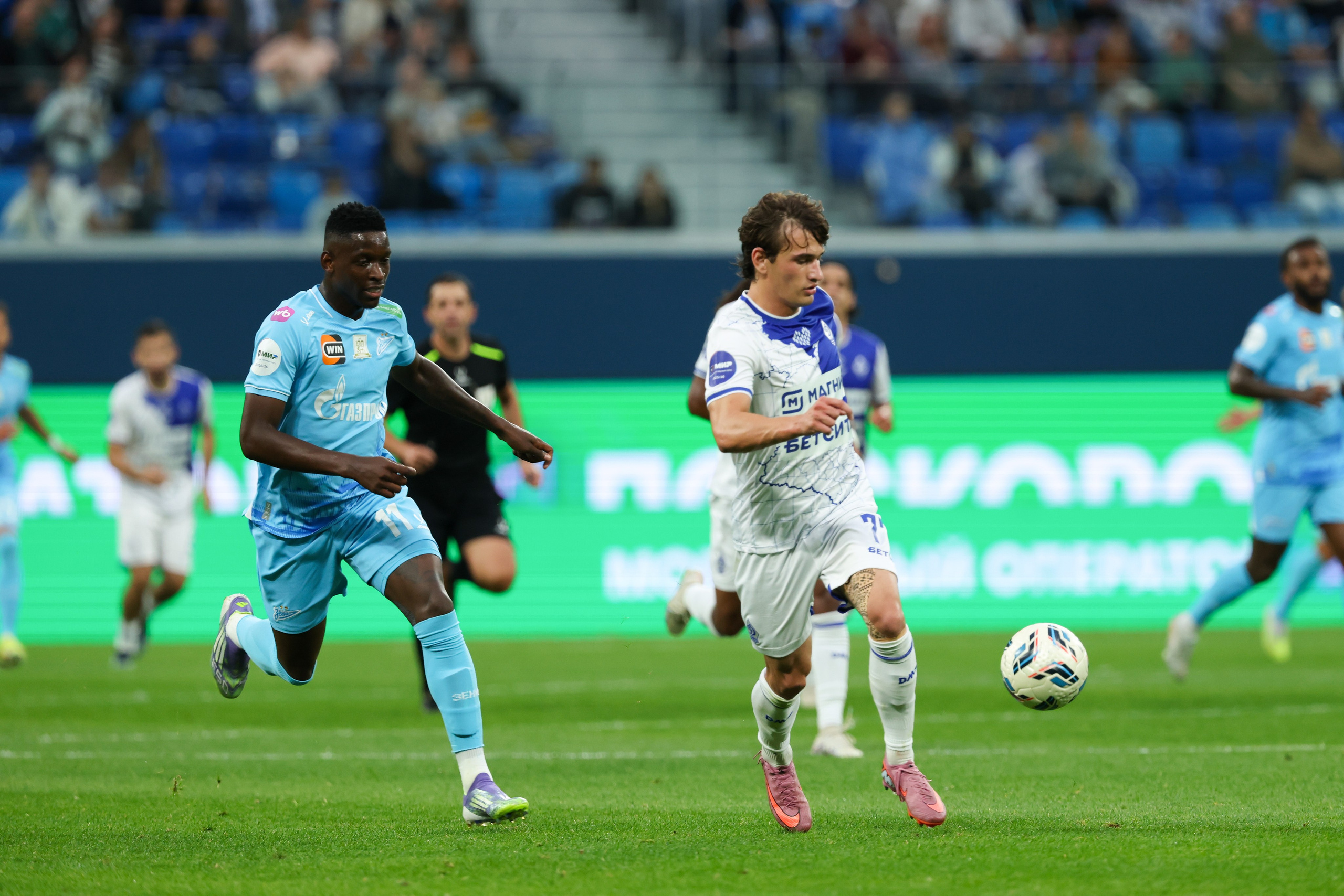 ФК «Зенит» — ФК «Динамо» Махачкала 23.08.2025. Спортивный и репортажный фотограф Антон Тереханов