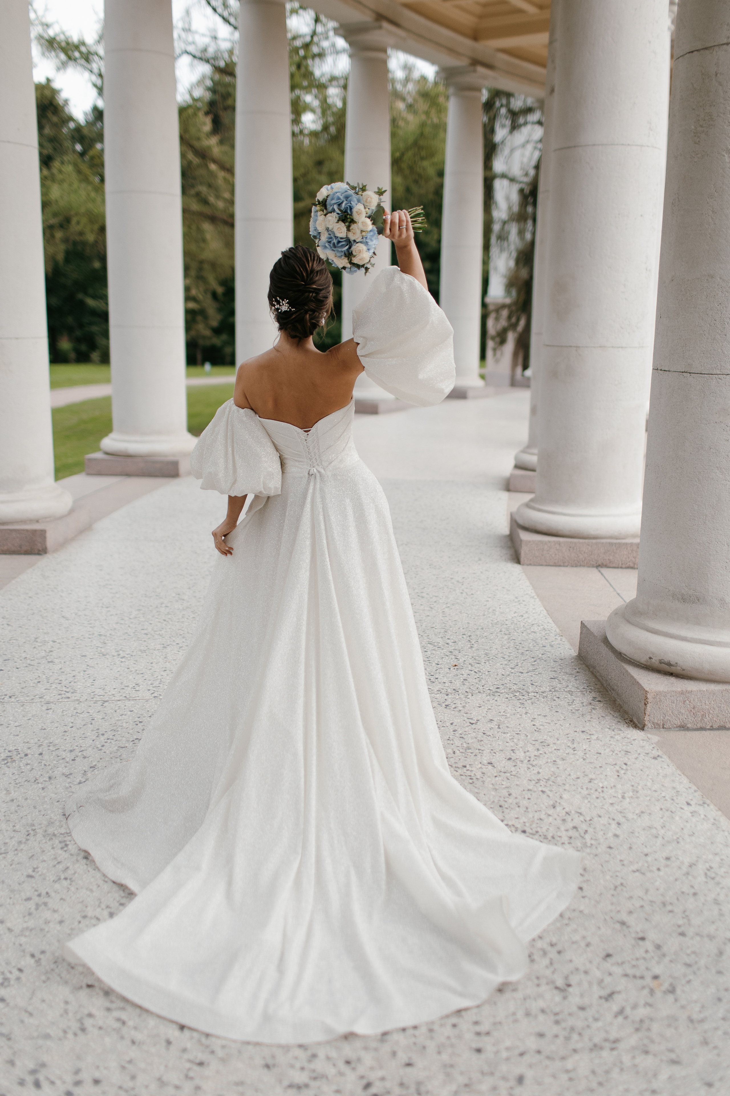 Улыбки и поцелуи. Свадебный фотограф — Ефимов Сергей