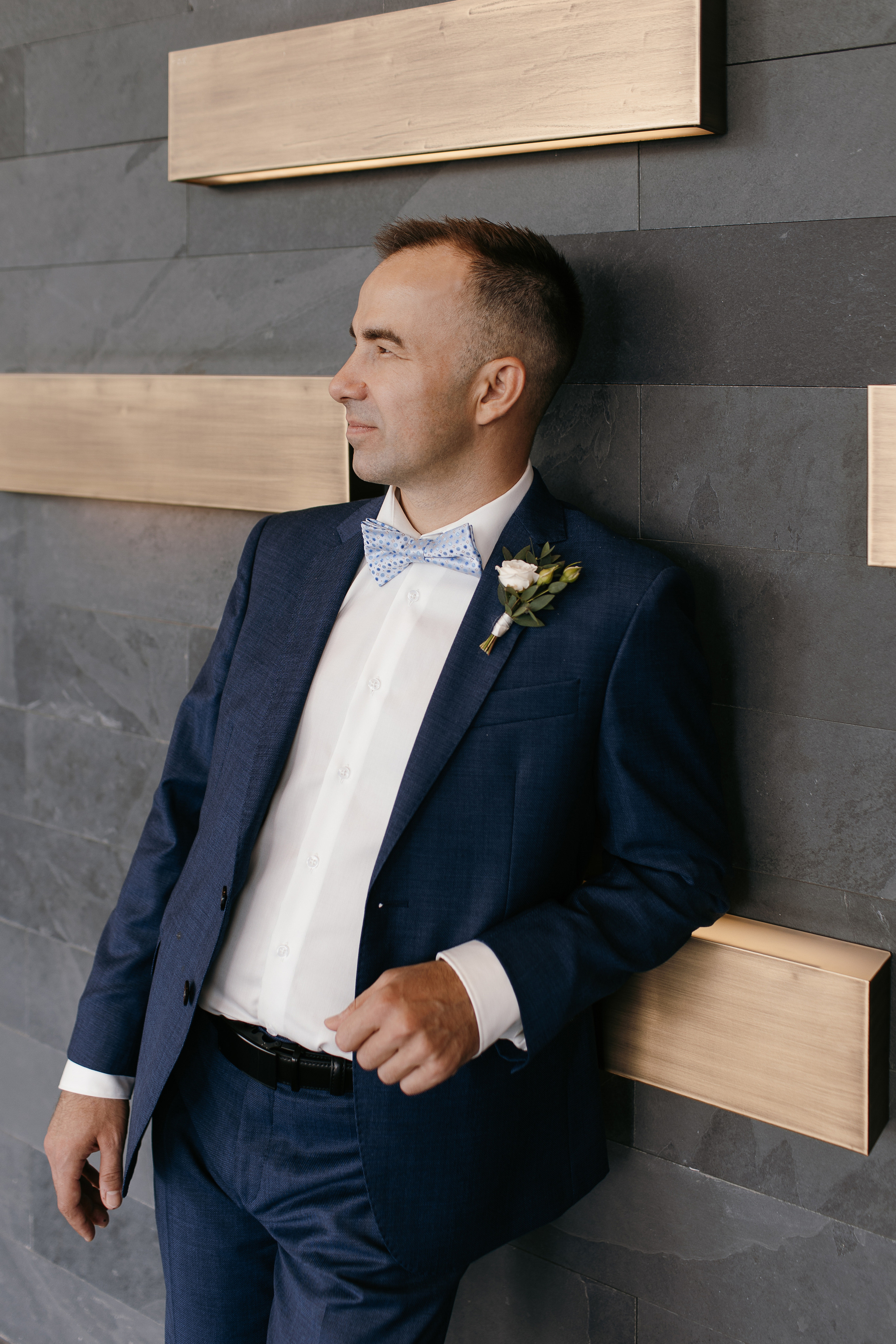 Улыбки и поцелуи. Свадебный фотограф — Ефимов Сергей