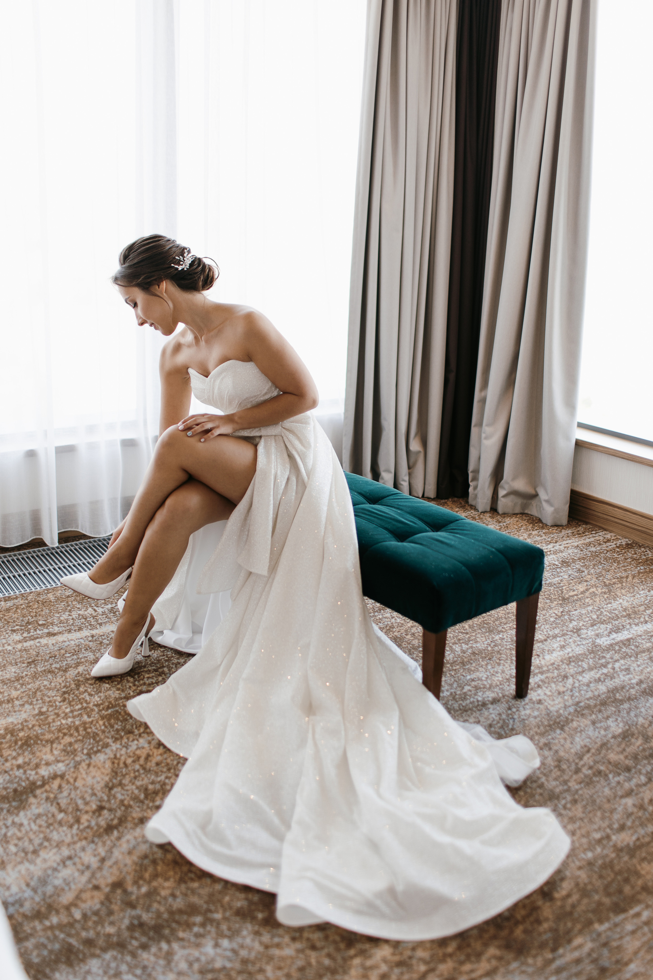 Улыбки и поцелуи. Свадебный фотограф — Ефимов Сергей