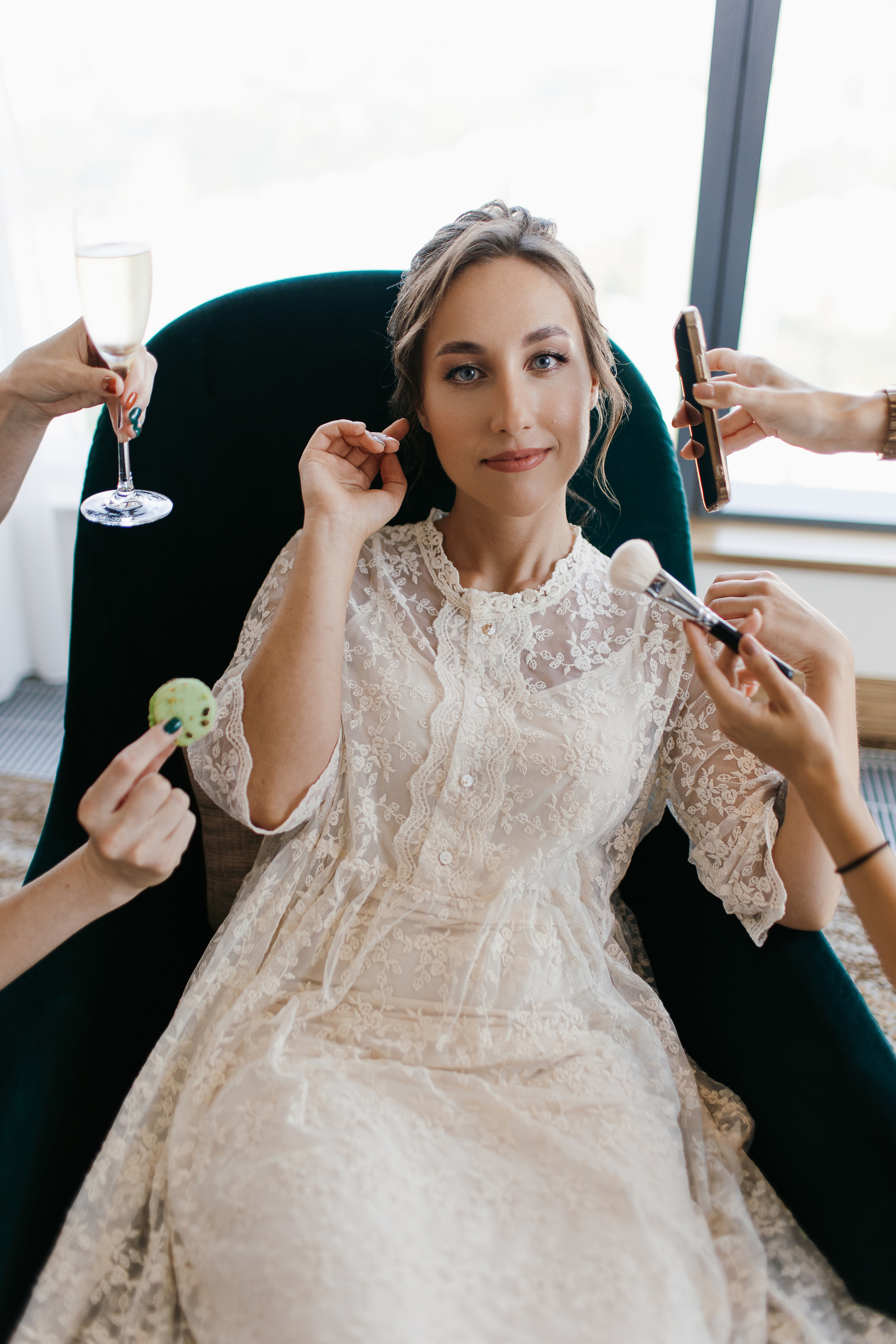 Улыбки и поцелуи. Свадебный фотограф — Ефимов Сергей