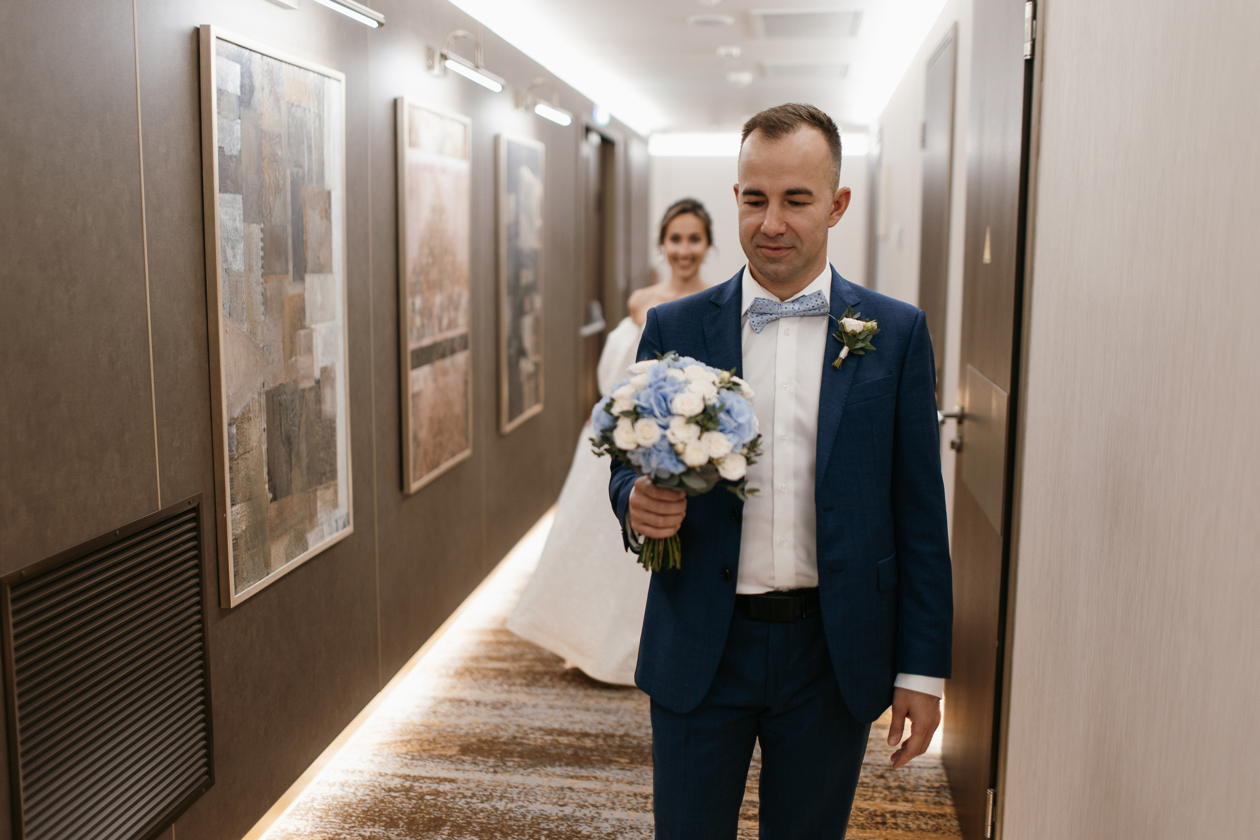 Улыбки и поцелуи. Свадебный фотограф — Ефимов Сергей