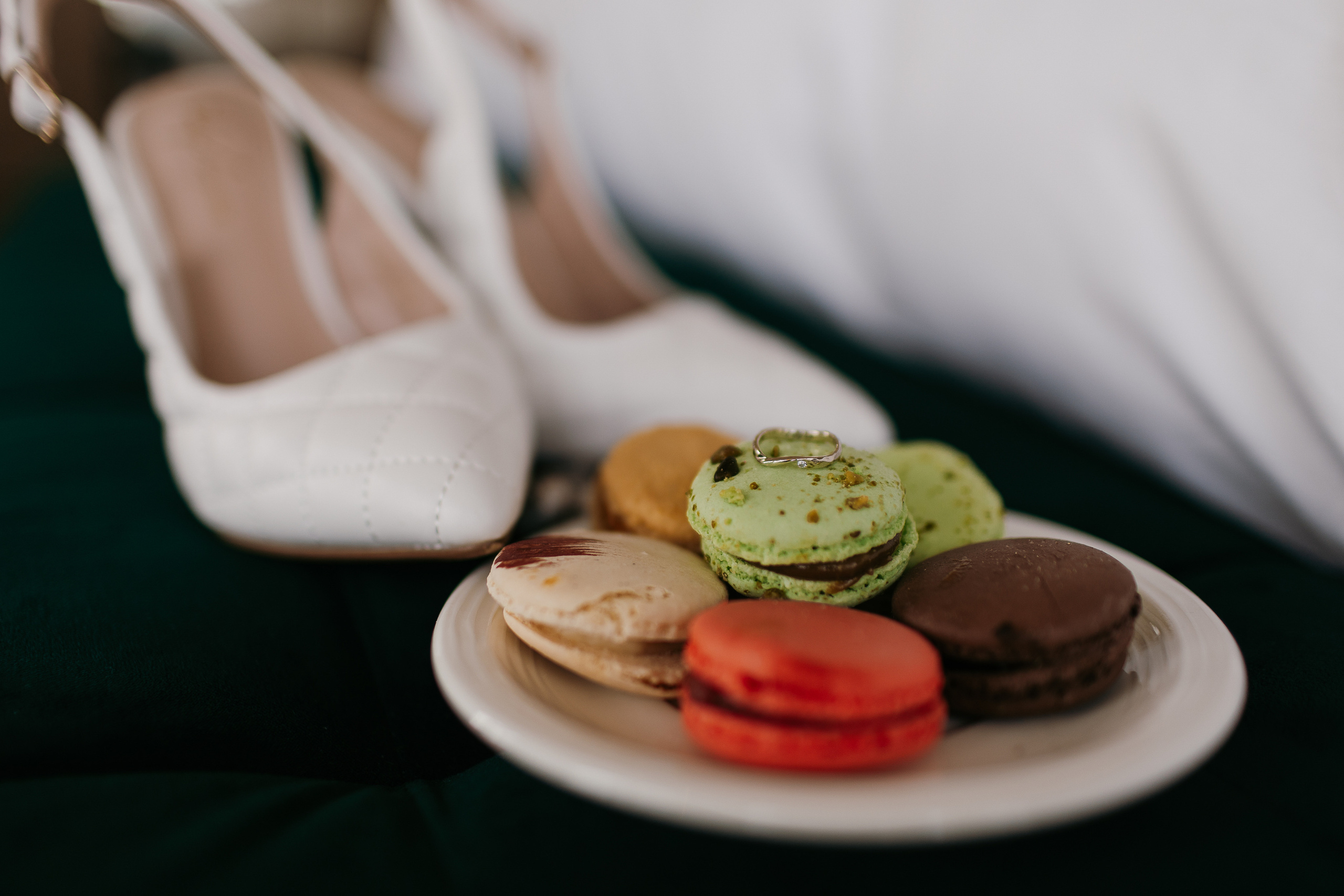 Улыбки и поцелуи. Свадебный фотограф — Ефимов Сергей