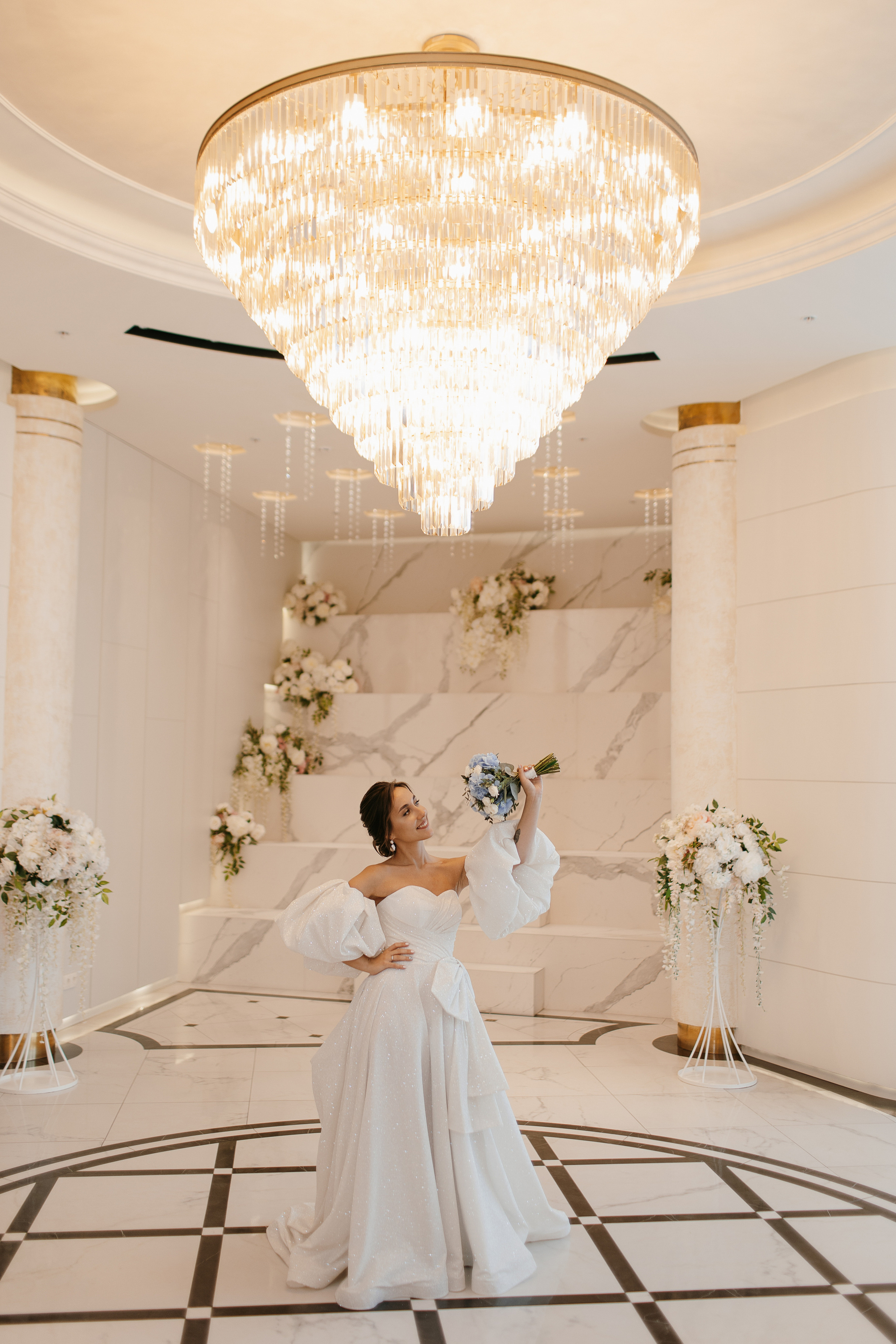 Улыбки и поцелуи. Свадебный фотограф — Ефимов Сергей