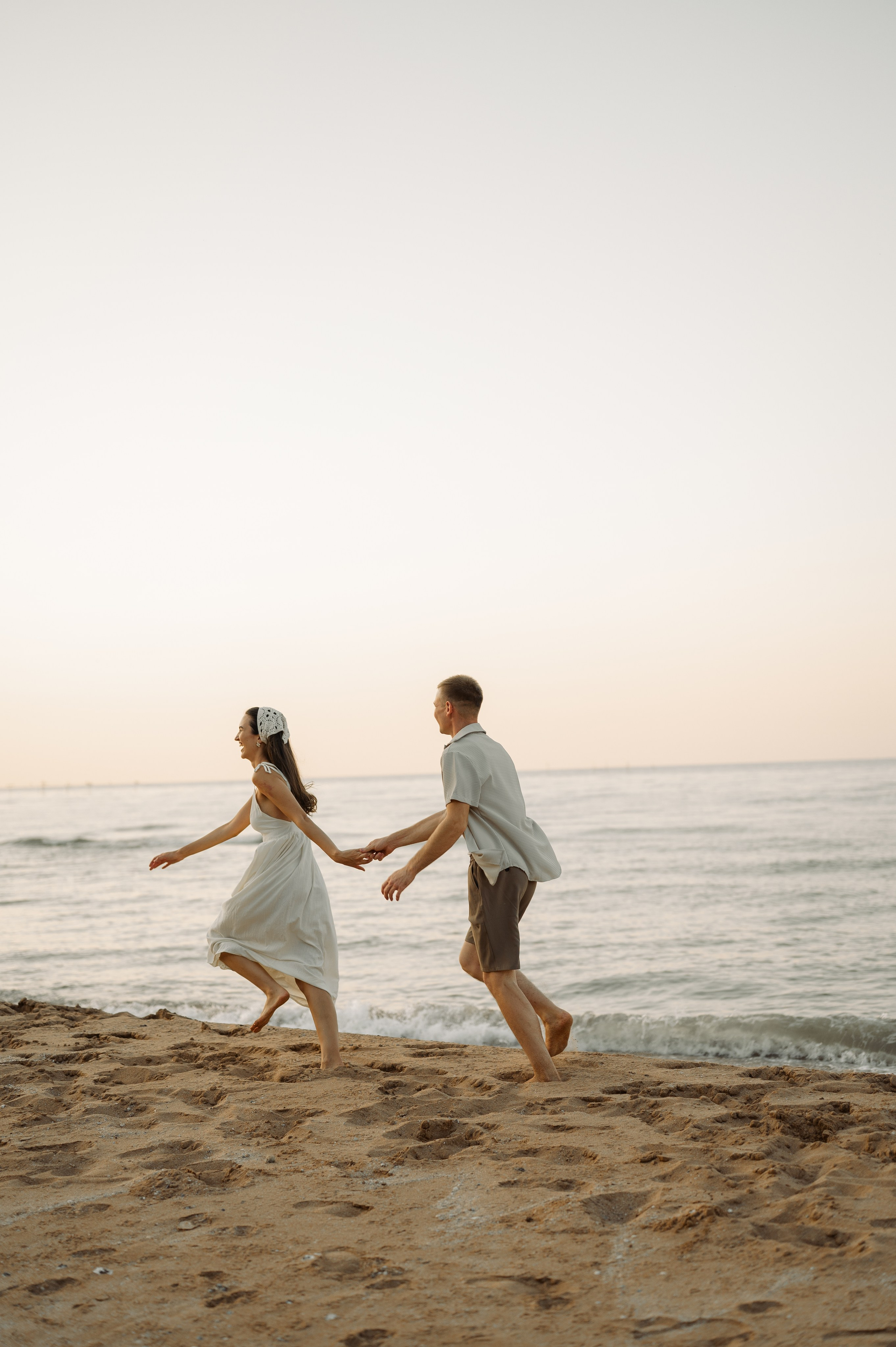 Предсвадебная съёмка на море🌊. Свадебный и семейный фотограф в Краснодаре Алина Мельник