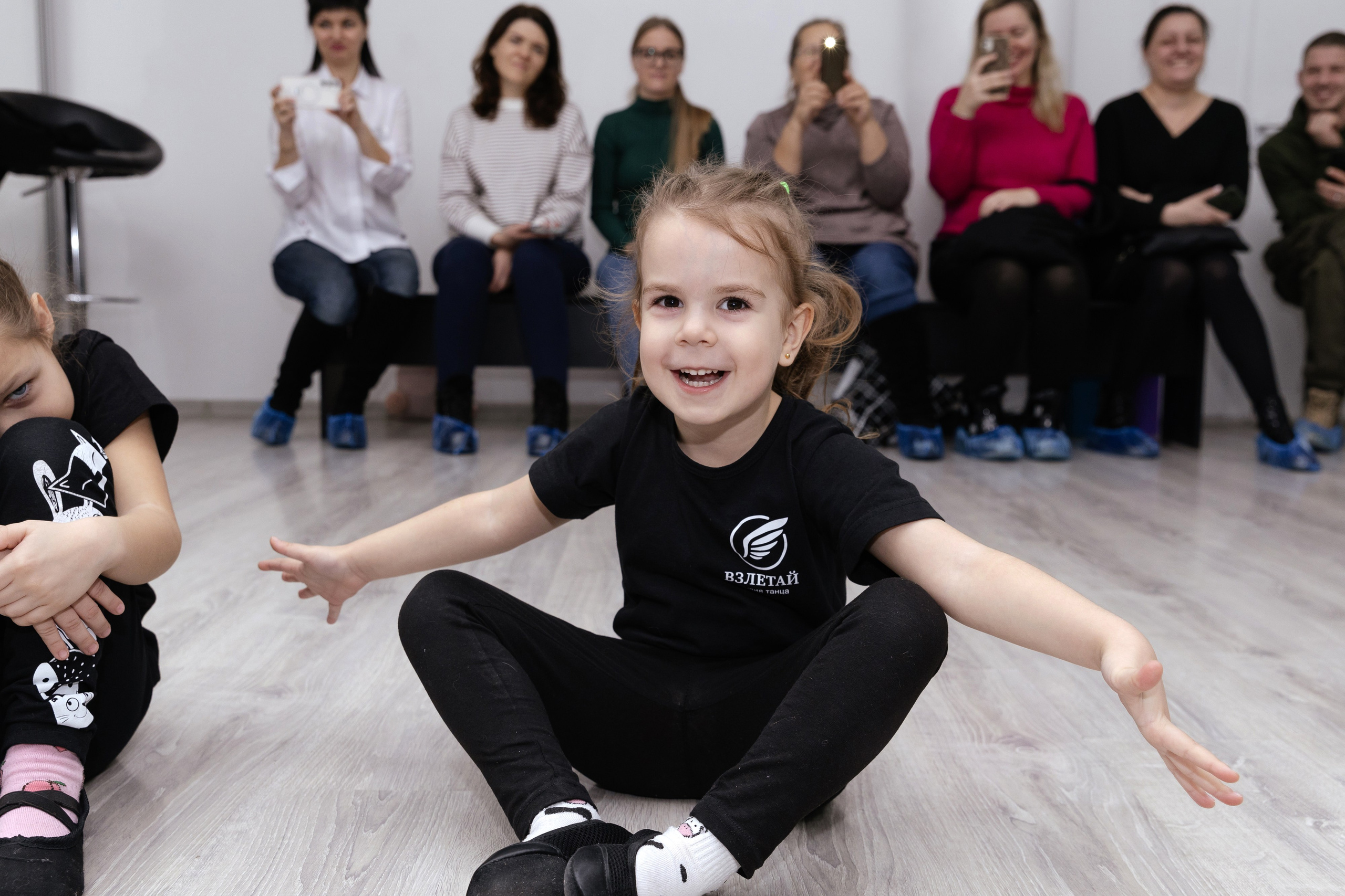 Студия «Взлетай». Открытый урок. Семейный фотограф — Макс Белогрудов
