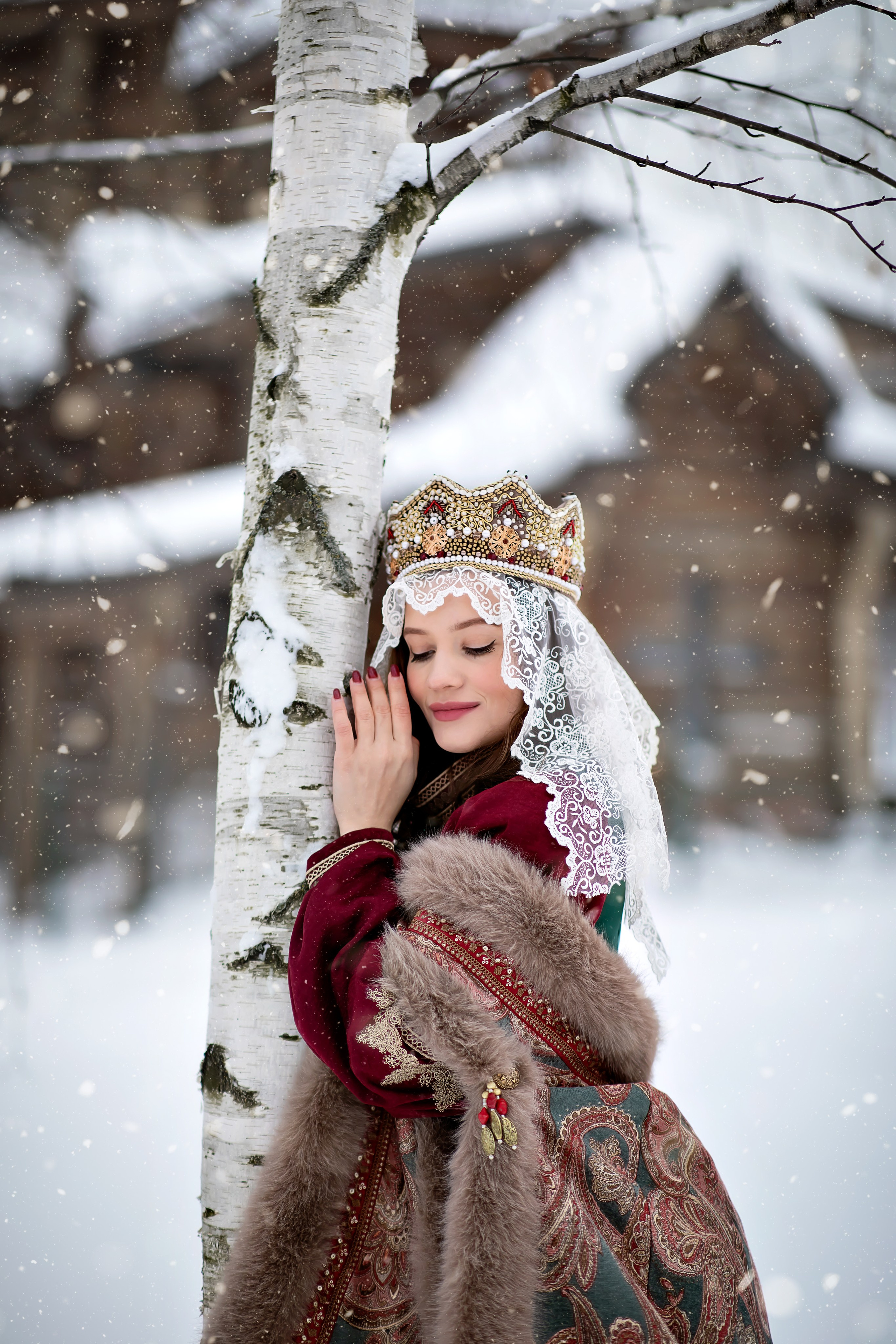 A4. Дизайнер костюмов и украшений, фотограф