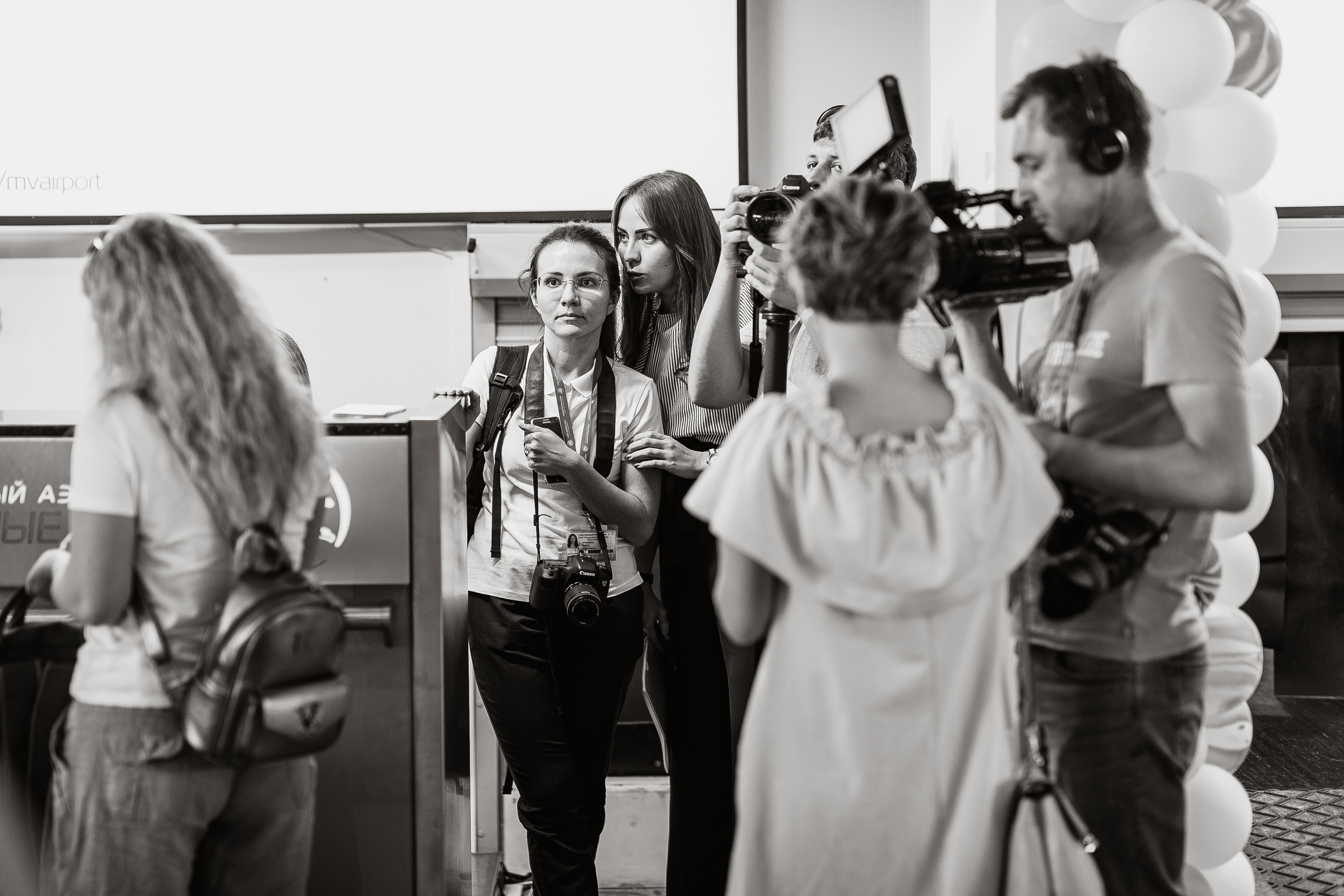 MRV 1 000 000 пассажир. Самый свадебный фотограф