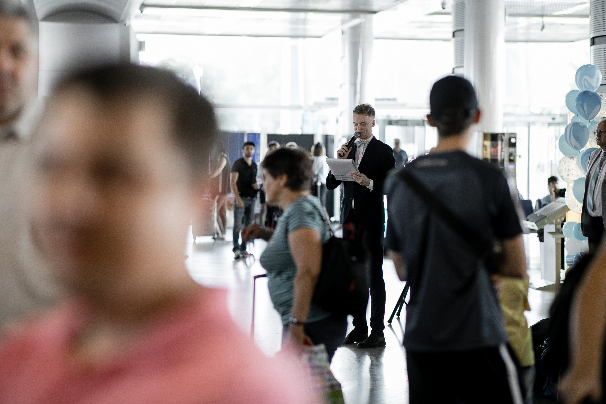 MRV 1 000 000 пассажир. Самый свадебный фотограф