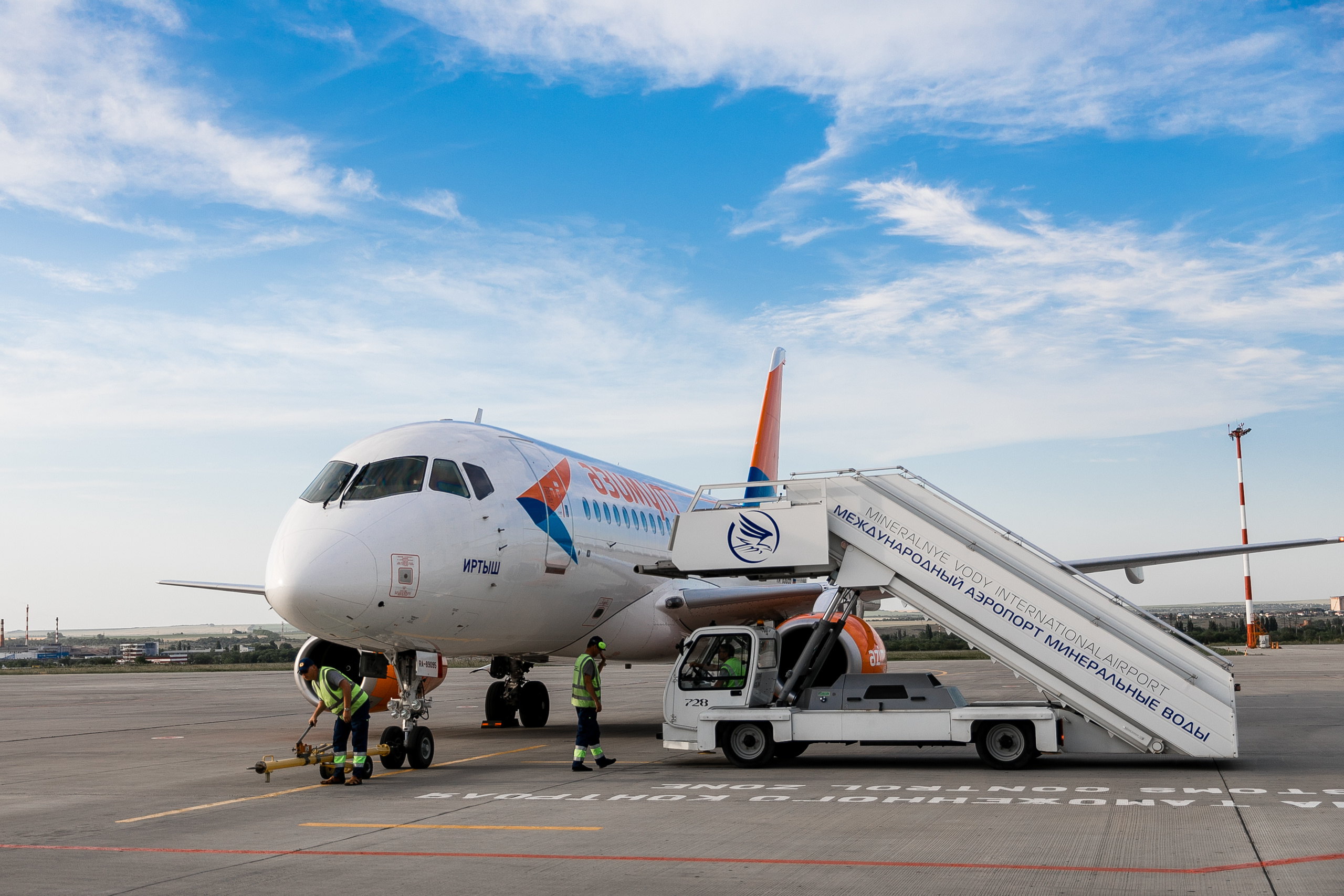 MRV 1 000 000 пассажир. Самый свадебный фотограф