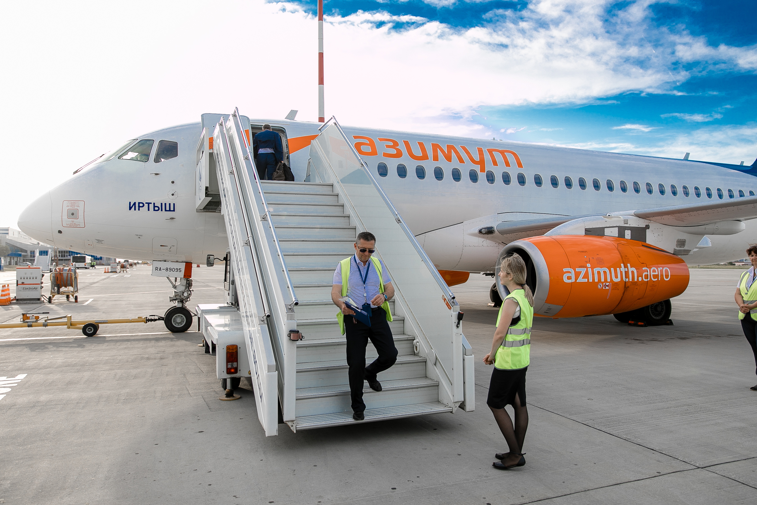 MRV 1 000 000 пассажир. Самый свадебный фотограф