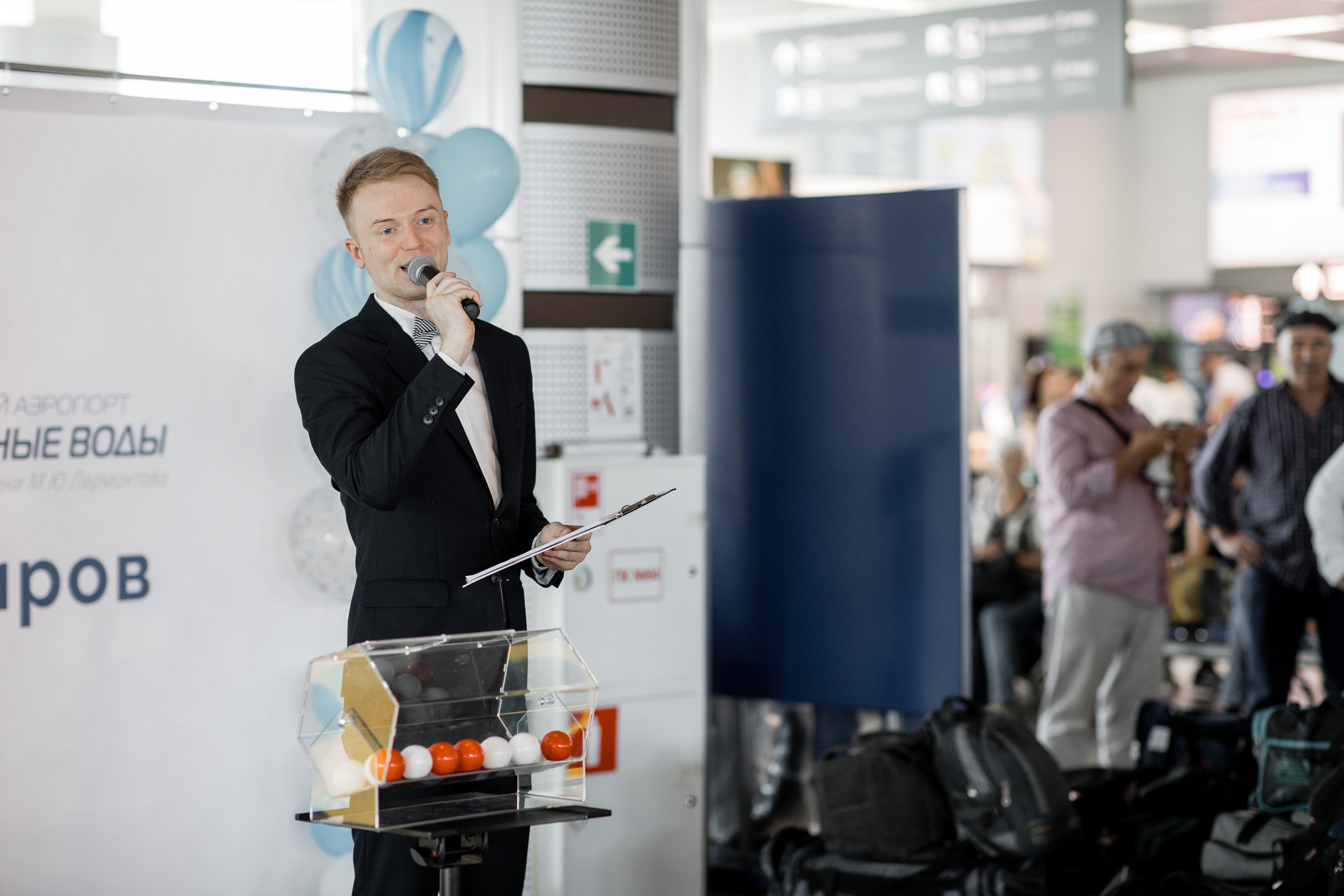 MRV 1 000 000 пассажир. Самый свадебный фотограф