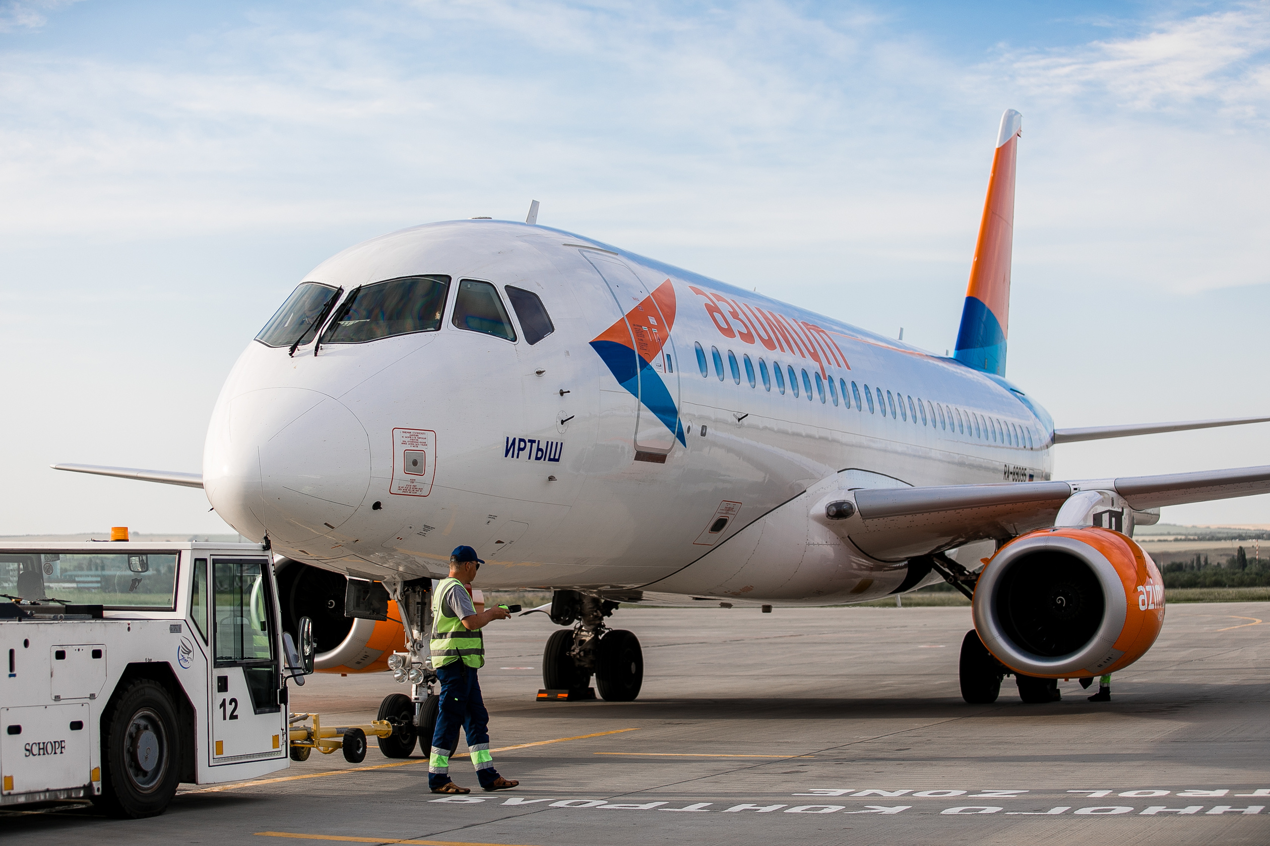 MRV 1 000 000 пассажир. Самый свадебный фотограф