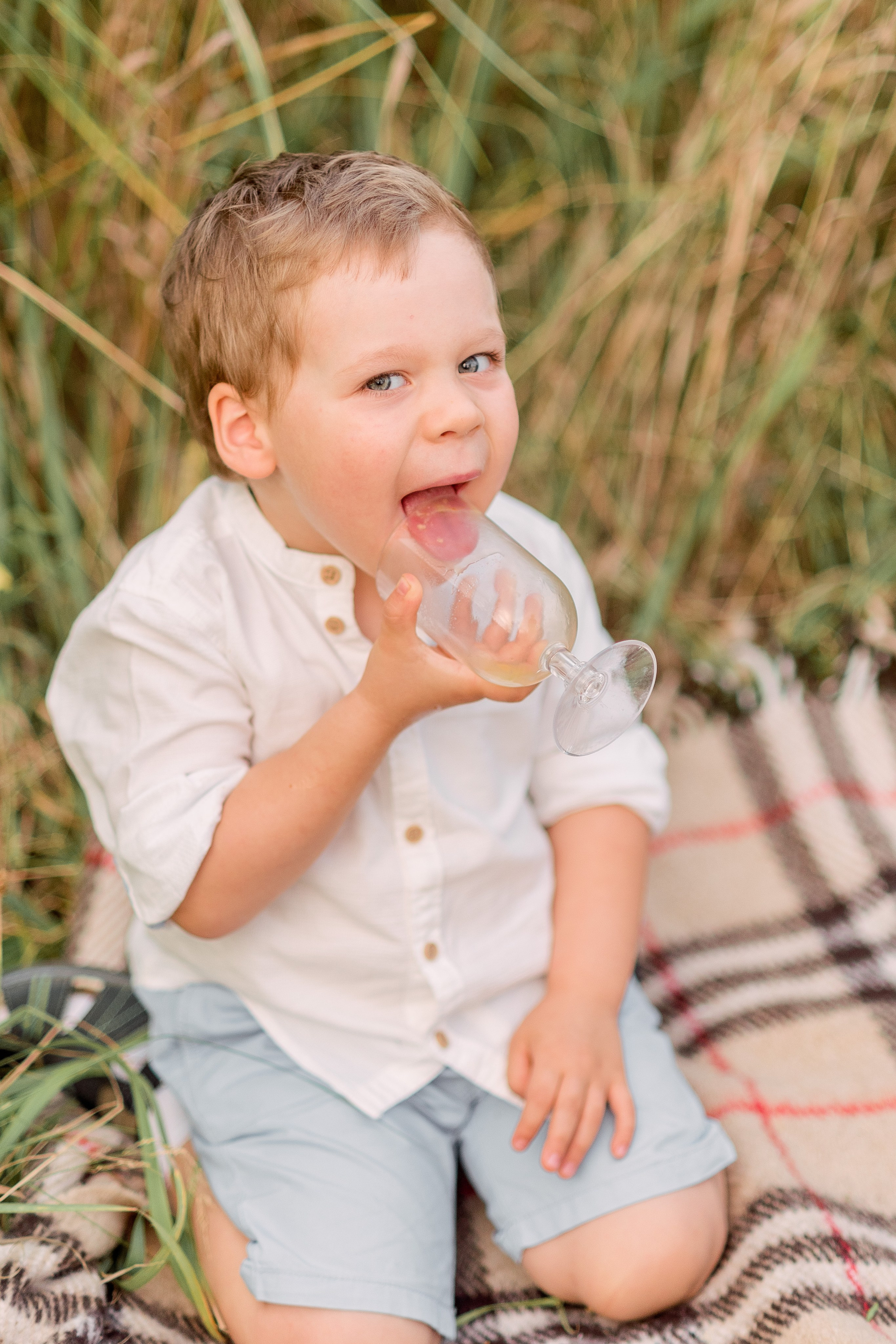 В поле. Фотограф Юлия Попова