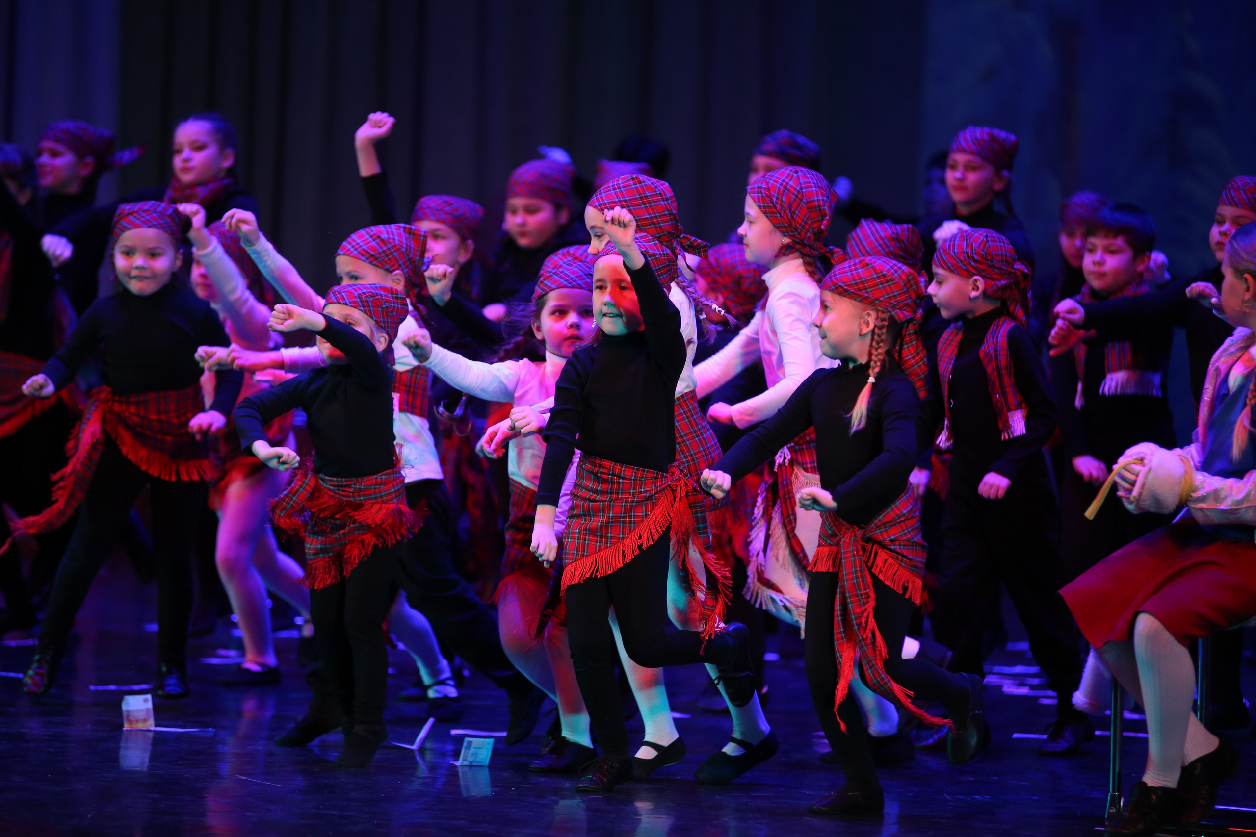 ТС ФАНТАЗИЯ — БЕНЕФИС 25 ЛЕТ. Профессиональный фотограф в Мценске и Орловской области