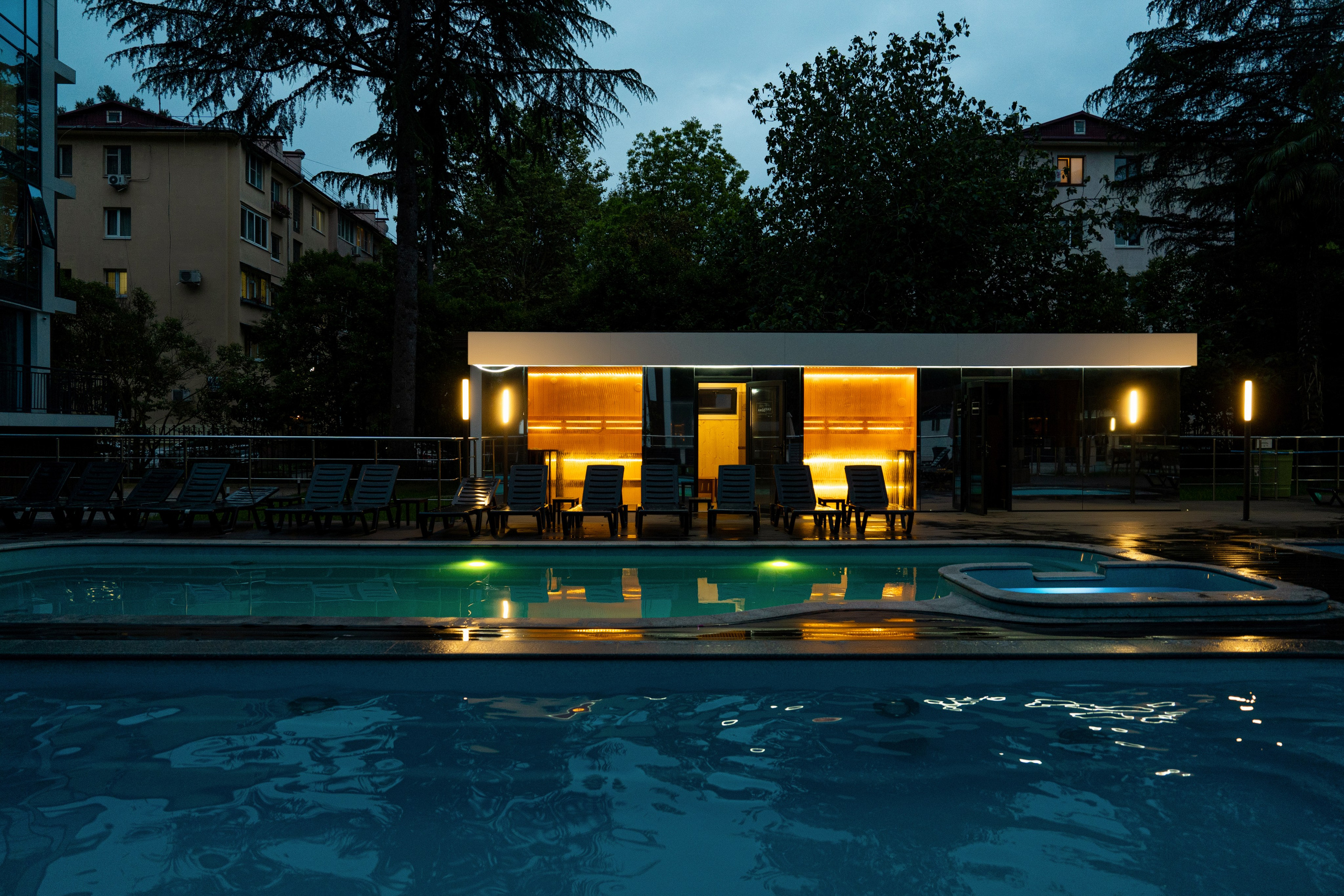 Mirror 4*. Фотограф и видеограф Елена Хмелевская