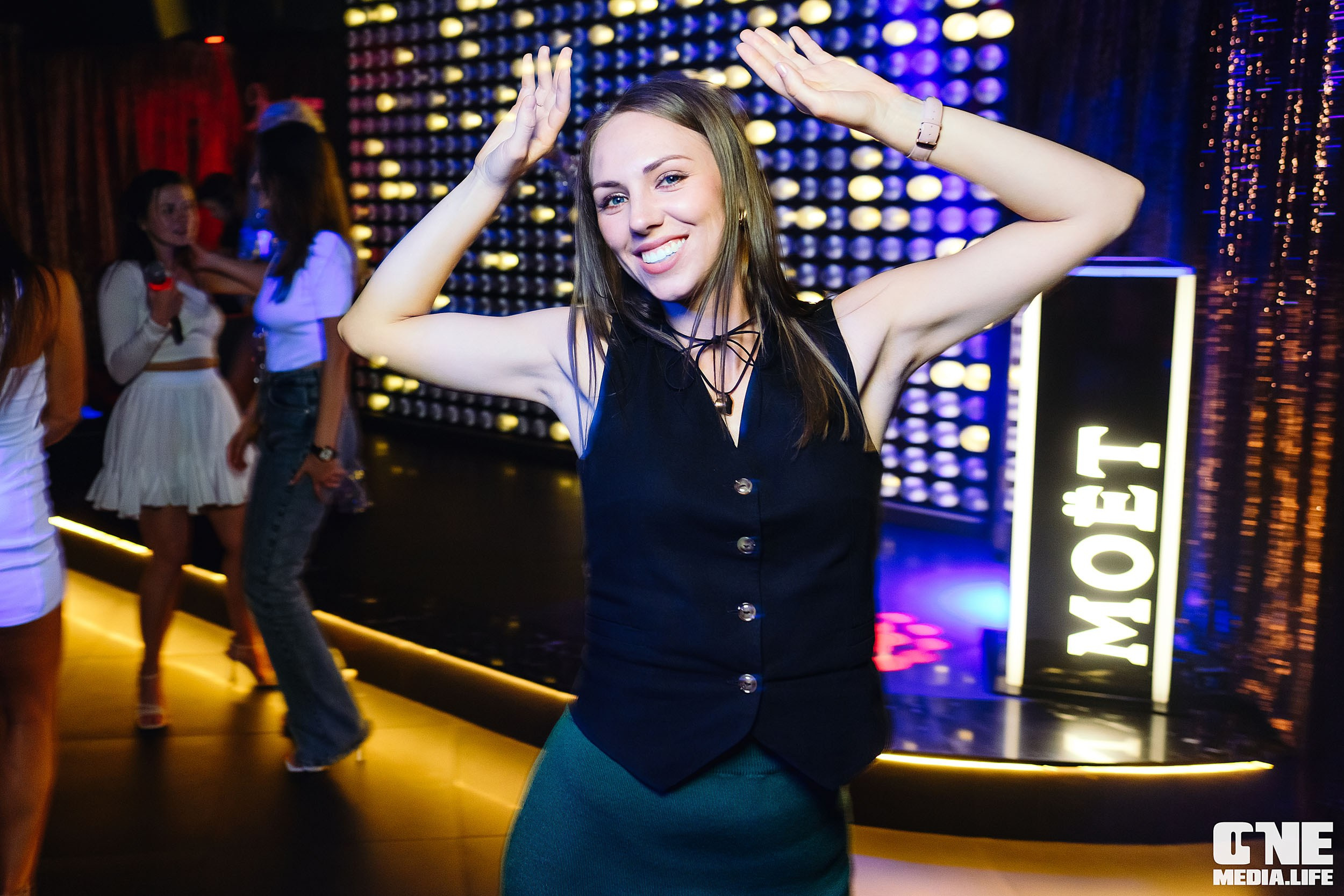 Фоторепортаж из караоке-клуба Эйфория. One Media Life: фоторепортажи, фотоотчеты с мероприятий и заведений