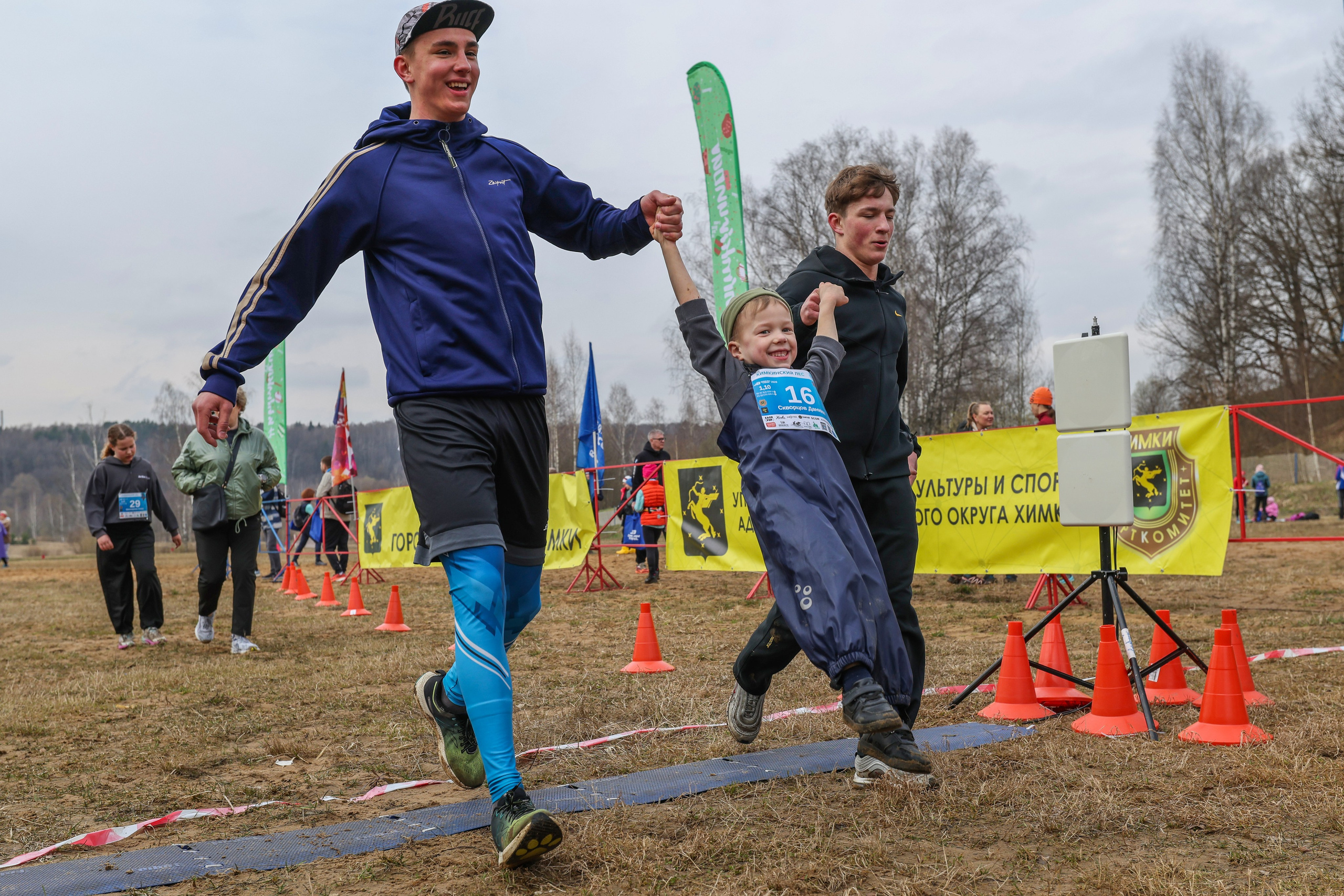 Трейл Химкинский лес, 12.04.26. Фотограф Сергей Ловкий